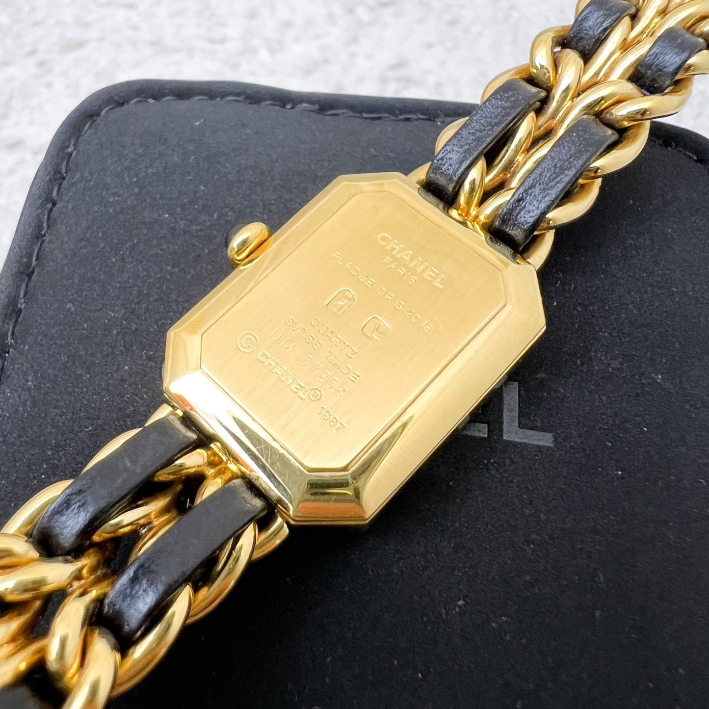 GLM- Premiere Watch in 24K GHW and Black Leather Size S