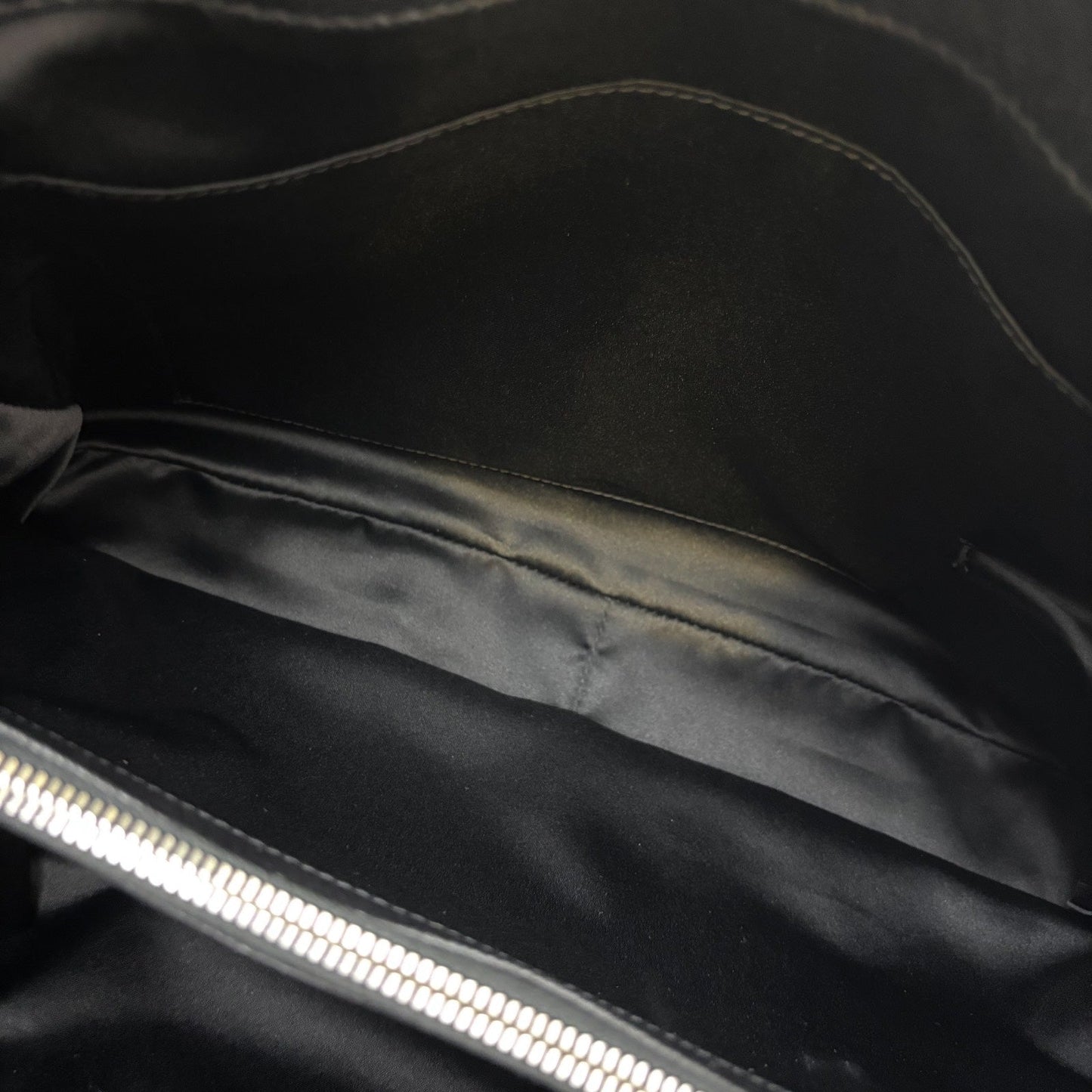 GLM-Seasonal Large Tote with GLM- Logo Charm in Black Caviar and SHW (Model: A68454)