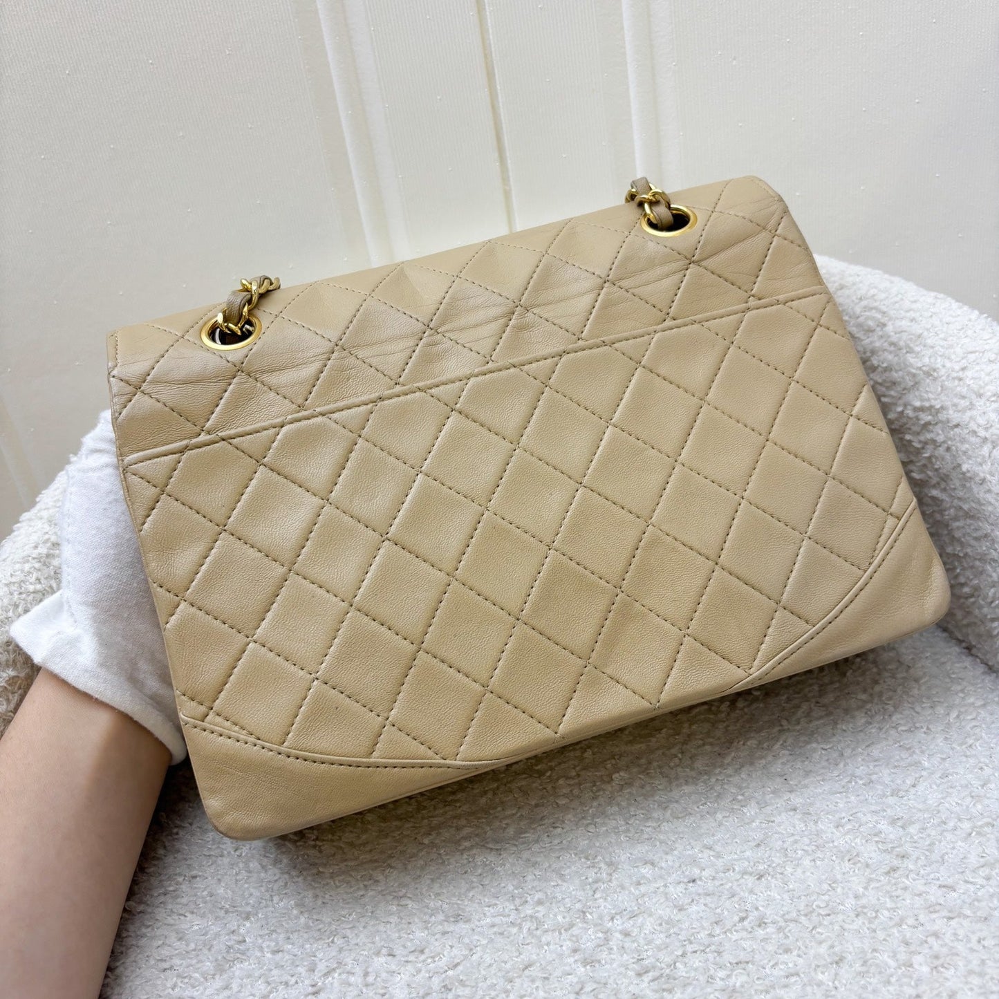 GLM- Flap in Beige Lambskin and GHW