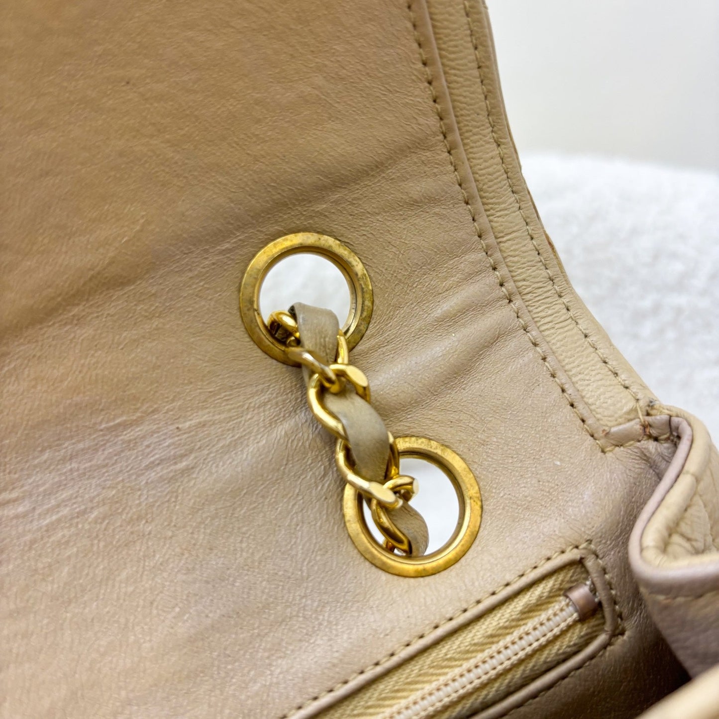 GLM- Flap in Beige Lambskin and GHW