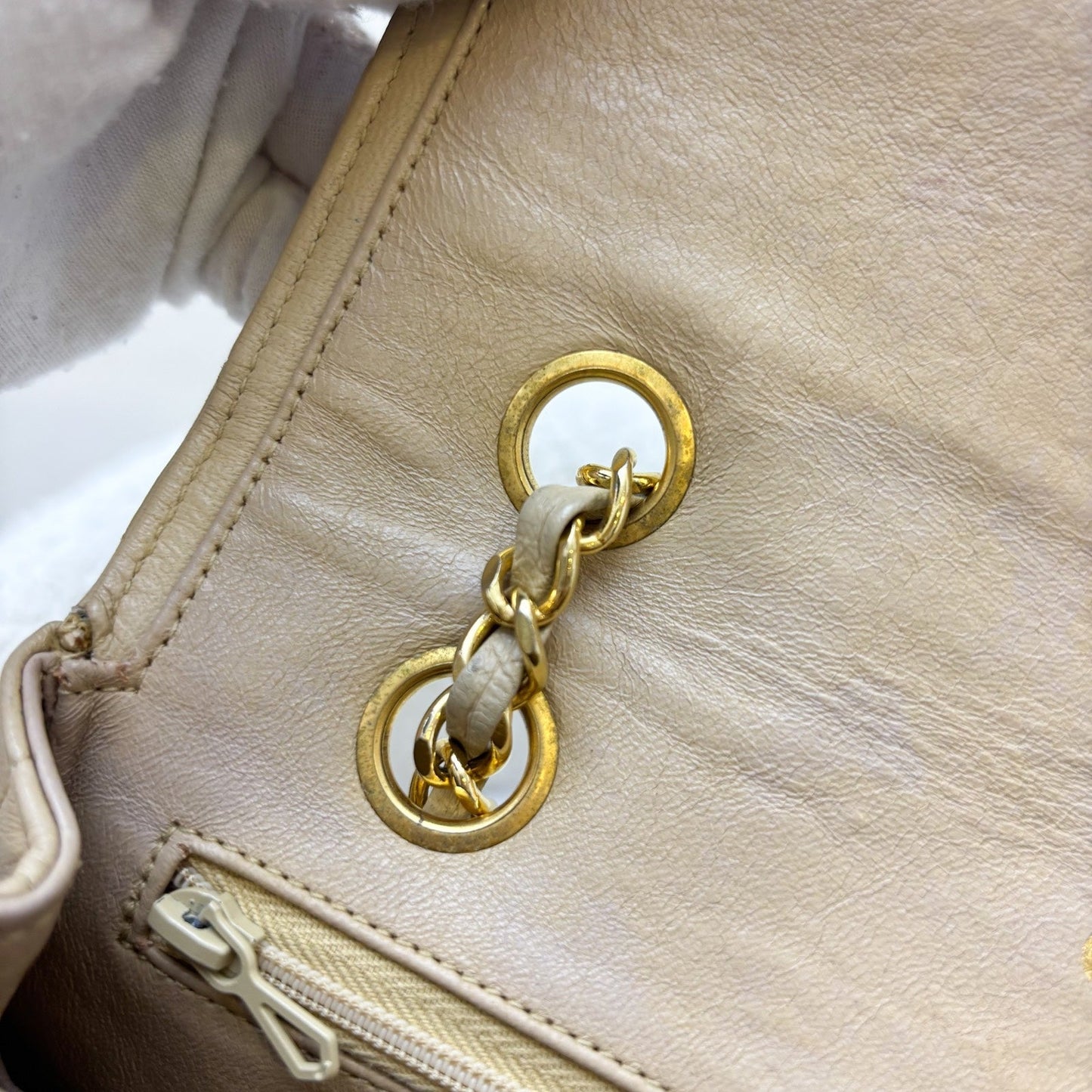 GLM- Flap in Beige Lambskin and GHW