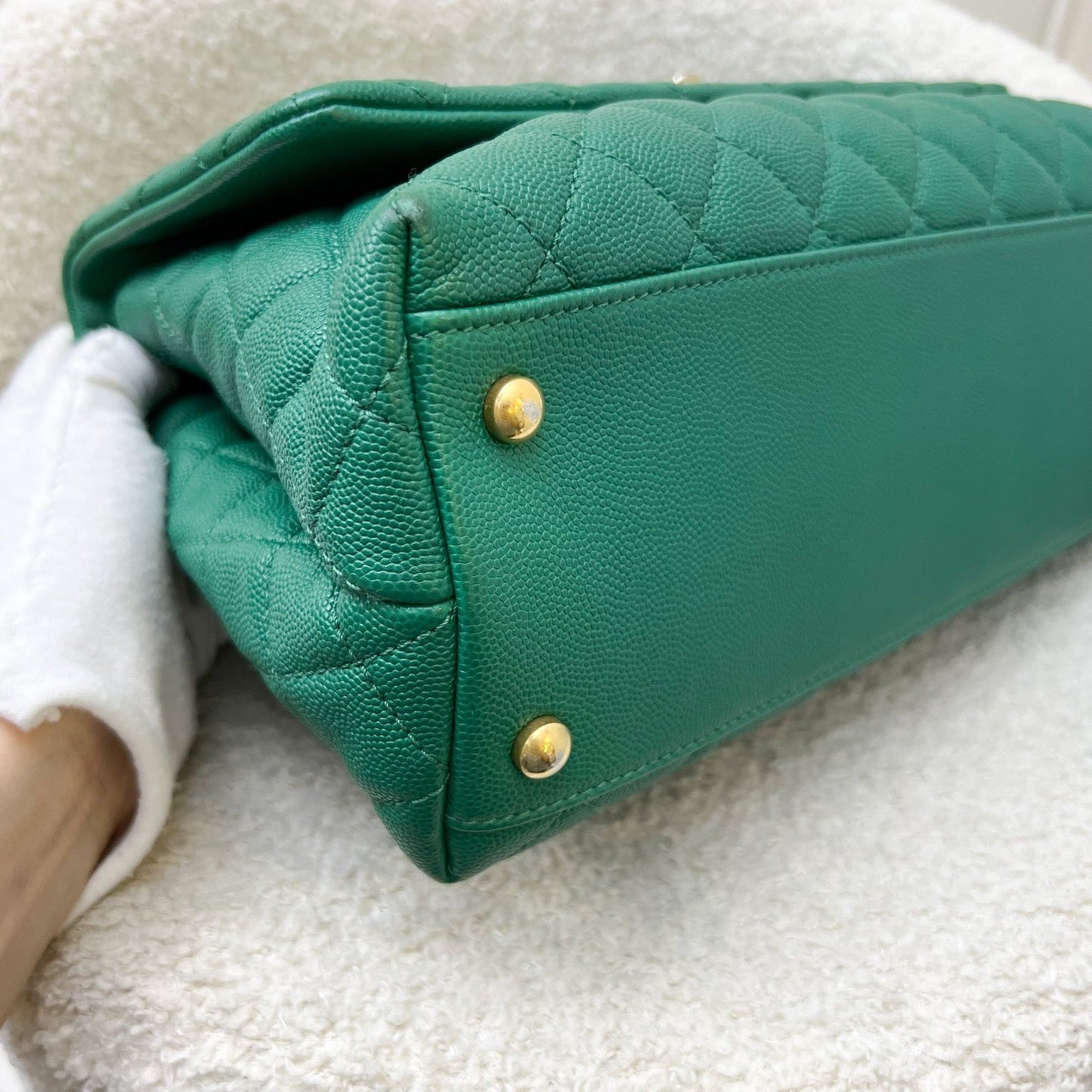 GLM-Medium 29cm Coco Handle Flap in Green Caviar and AGHW