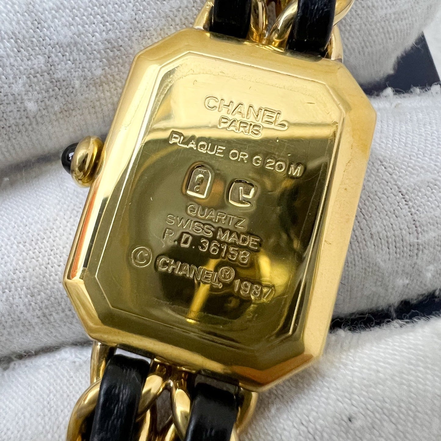 GLM- Premiere Watch in 24K GHW and Black Leather Size M