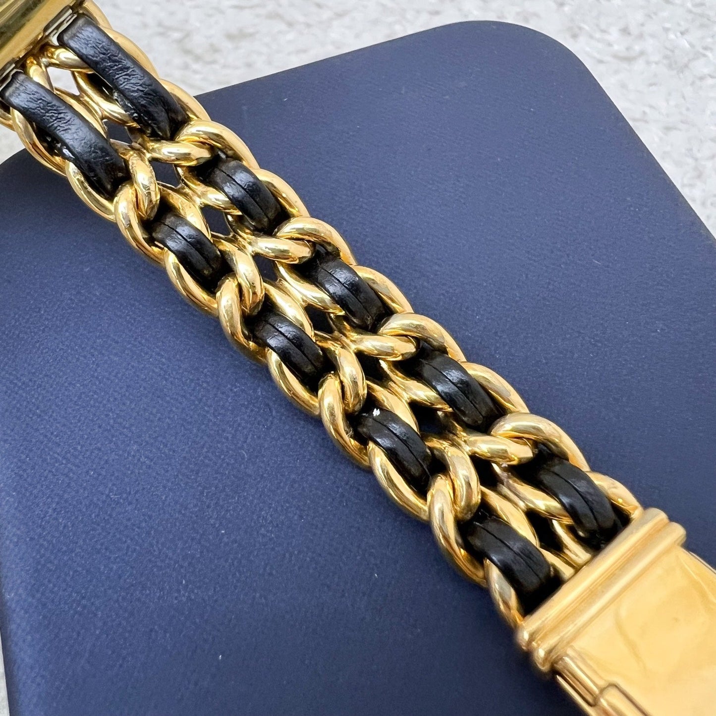 GLM- Premiere Watch in 24K GHW and Black Leather Size M