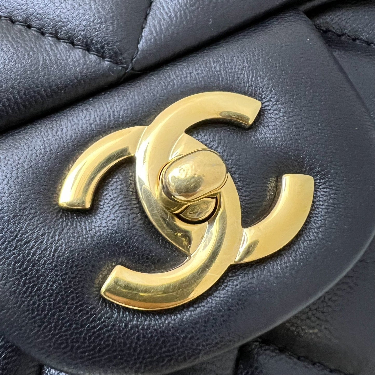 GLM-Maxi Classic Flap SF in Black Lambskin and GHW