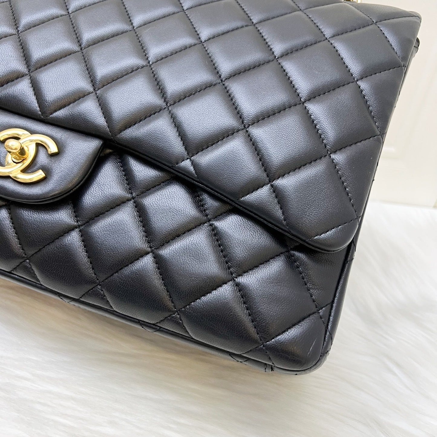 GLM-Maxi Classic Flap SF in Black Lambskin and GHW