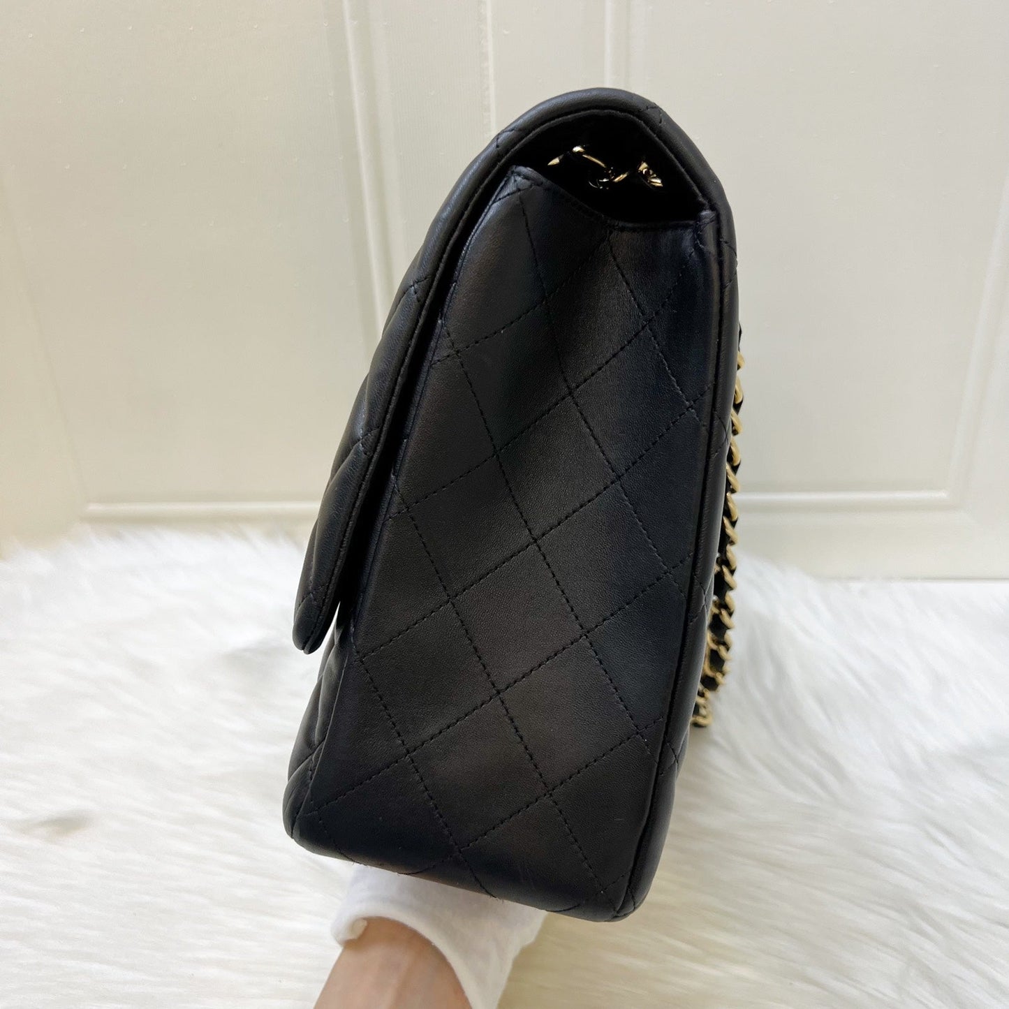 GLM-Maxi Classic Flap SF in Black Lambskin and GHW