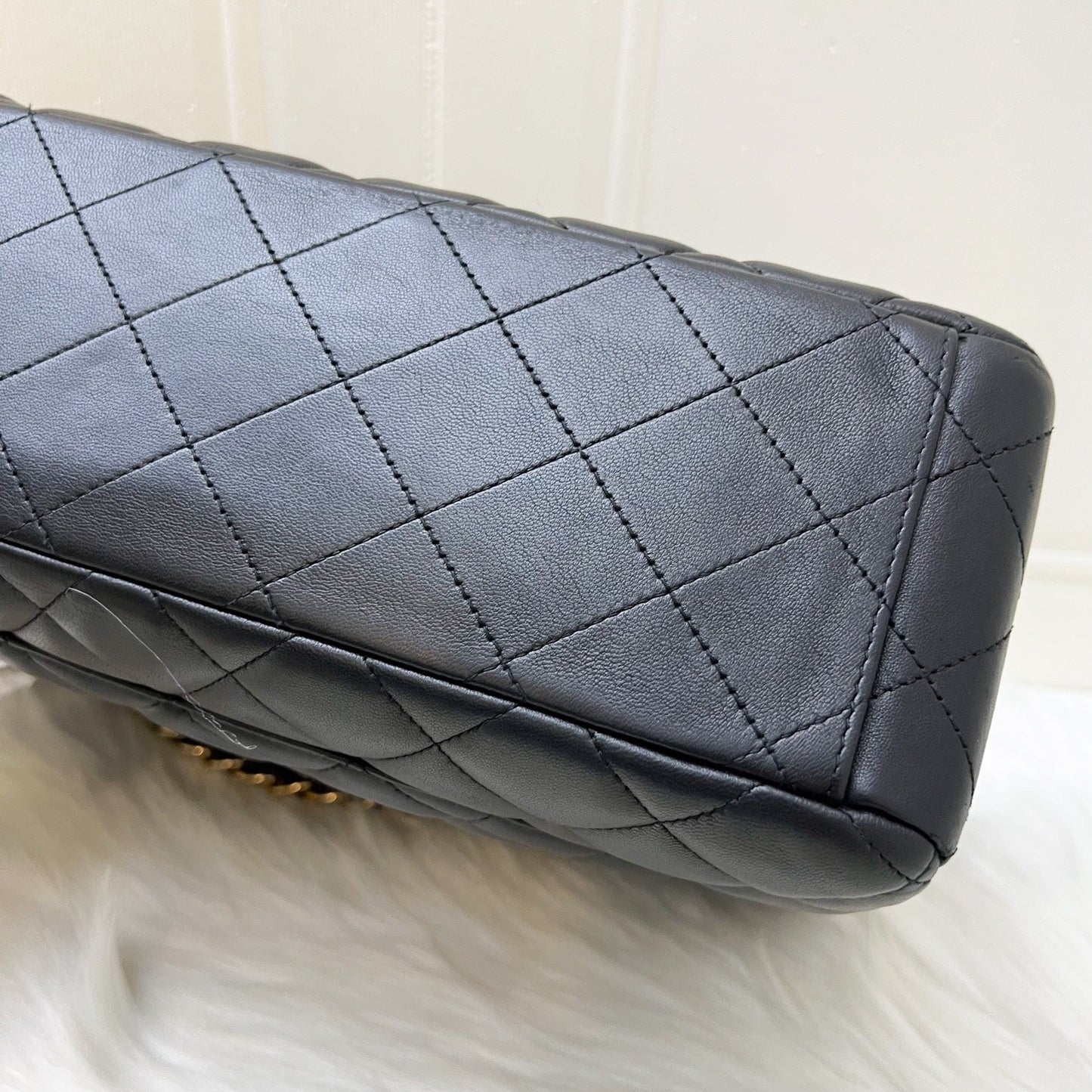 GLM-Maxi Classic Flap SF in Black Lambskin and GHW