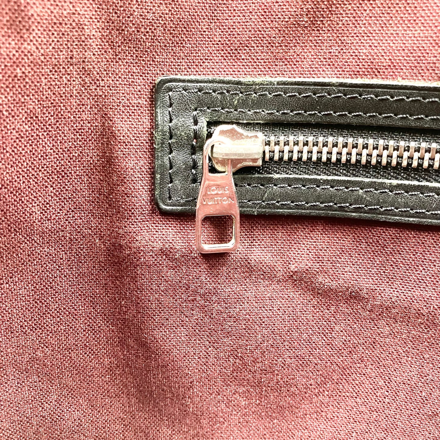 LOUIS VUITTON Monogram MacArthur Davies