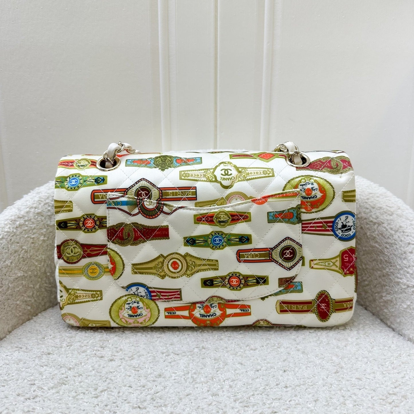 GLM-Medium Classic Flap CF Limited Edition Cuba in Printed White Fabric and LGHW