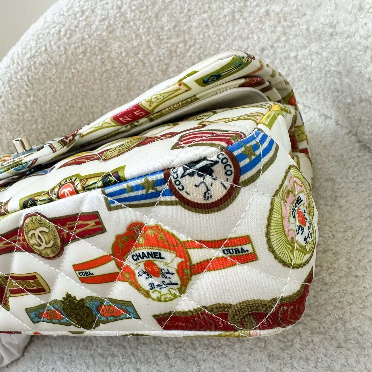 GLM-Medium Classic Flap CF Limited Edition Cuba in Printed White Fabric and LGHW