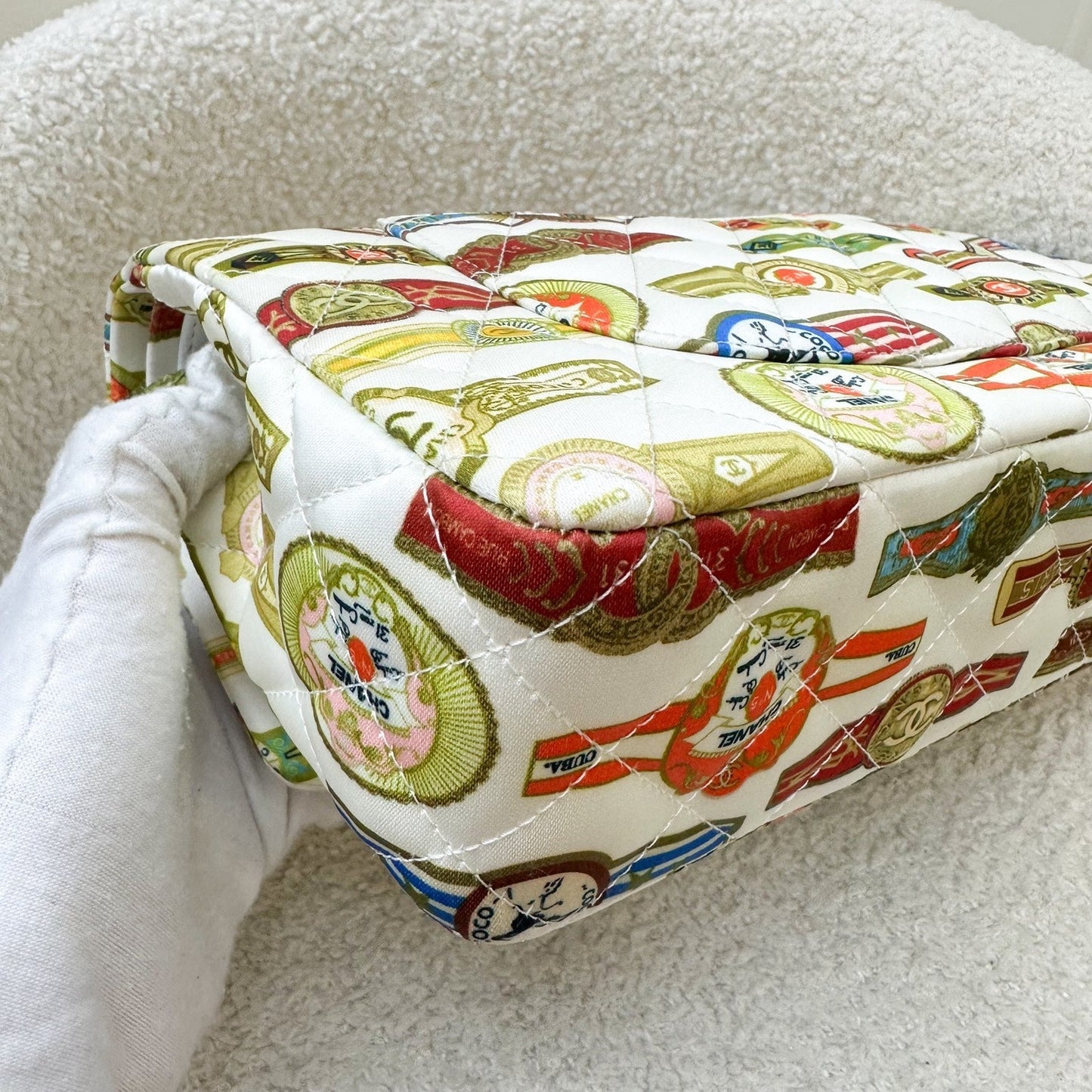 GLM-Medium Classic Flap CF Limited Edition Cuba in Printed White Fabric and LGHW