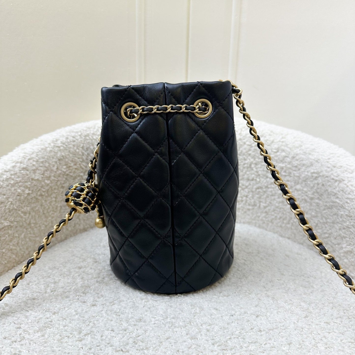 GLM-New Pearl Crush Bucket Bag in 22S Black Lambskin AGHW