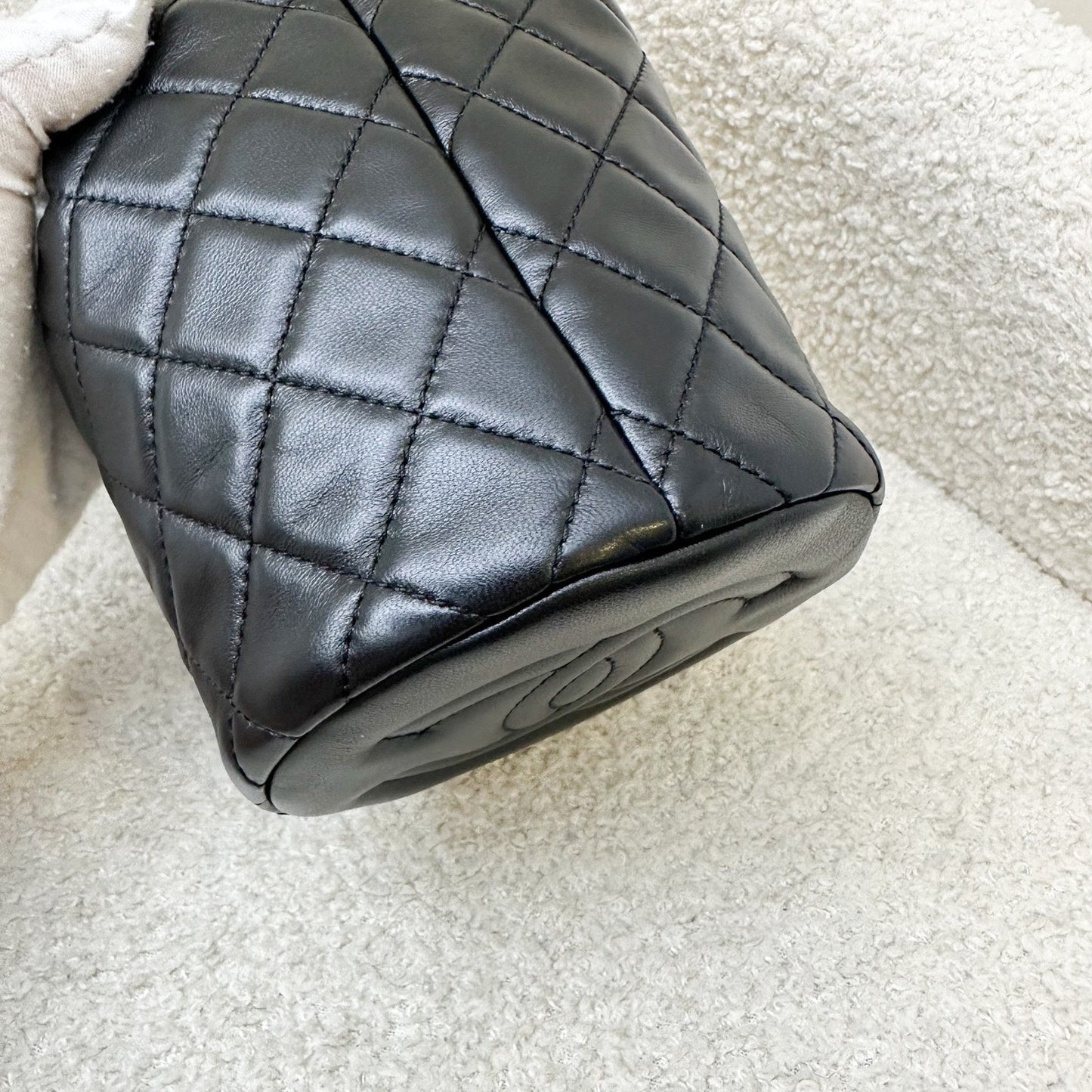 GLM-New Pearl Crush Bucket Bag in 22S Black Lambskin AGHW