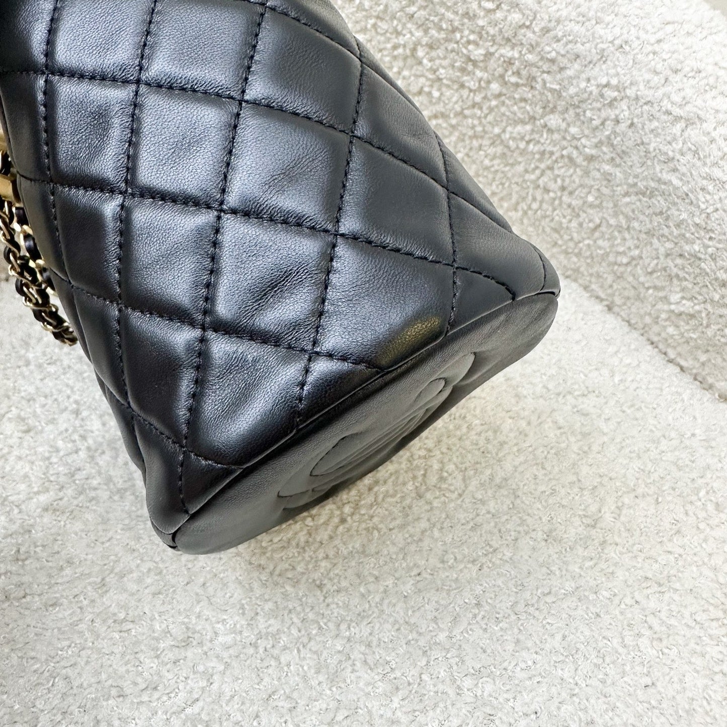 GLM-New Pearl Crush Bucket Bag in 22S Black Lambskin AGHW