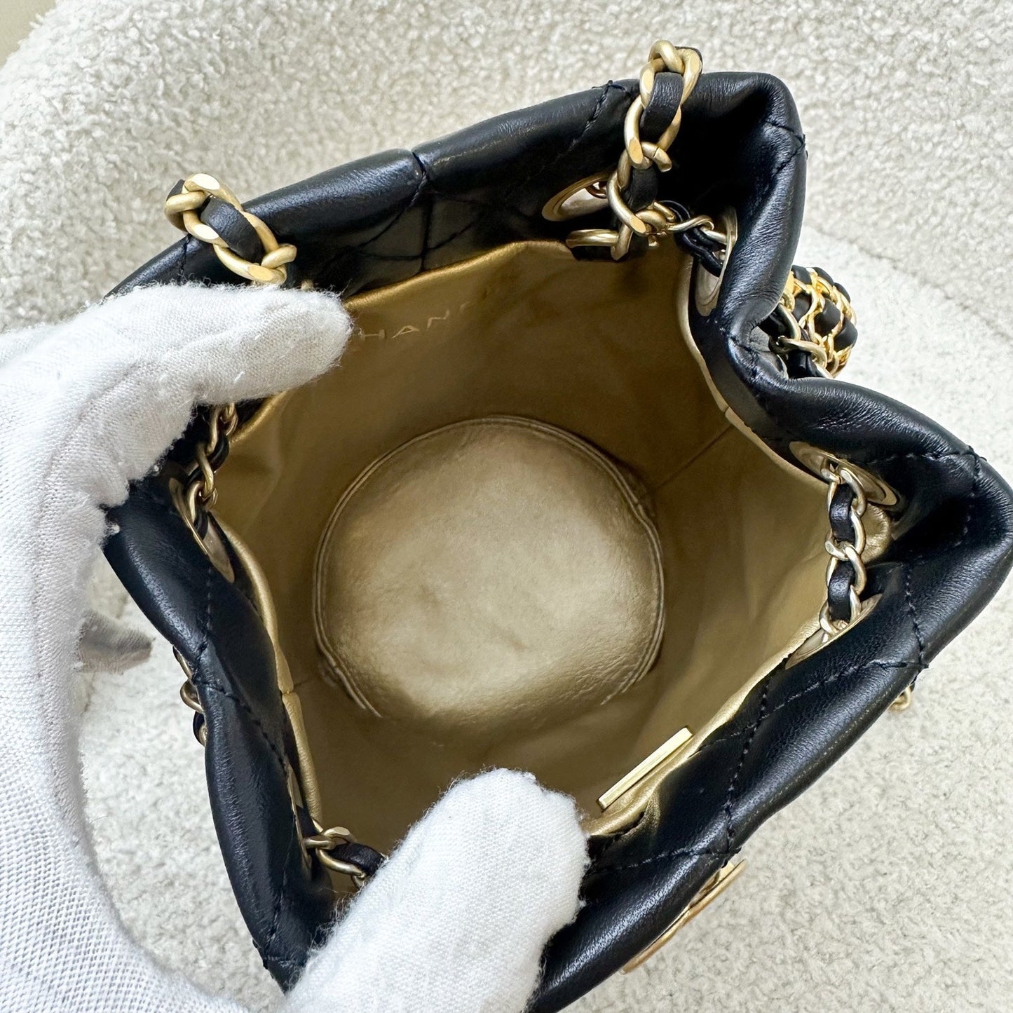 GLM-New Pearl Crush Bucket Bag in 22S Black Lambskin AGHW