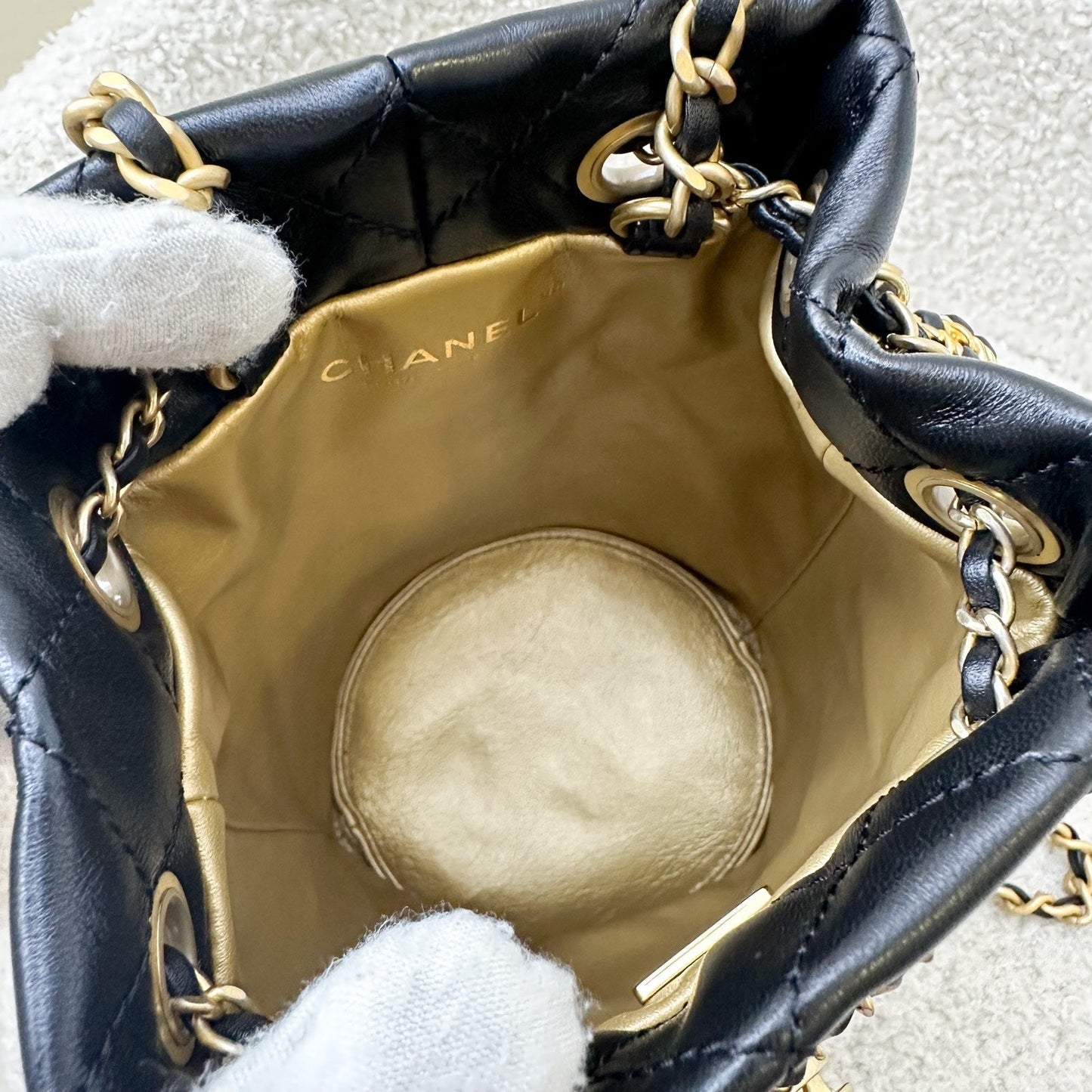 GLM-New Pearl Crush Bucket Bag in 22S Black Lambskin AGHW