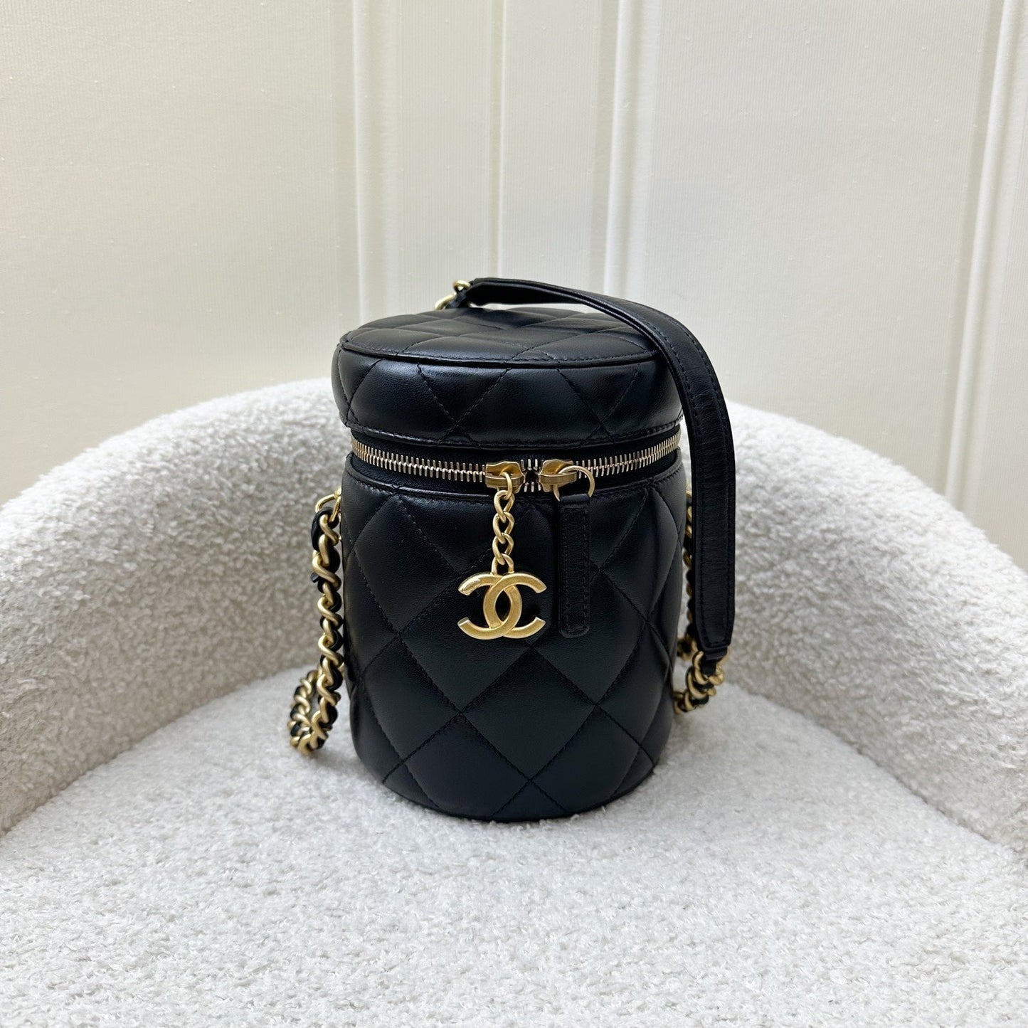 GLM-21K Small Vanity in Black Lambskin AGHW