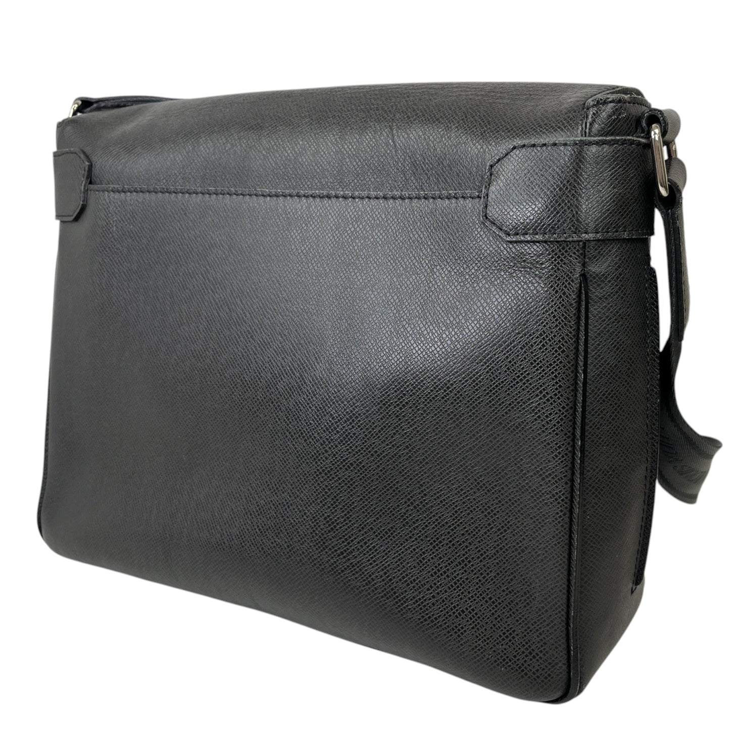 Men's Roman Mm Taiga Leather Bag Black