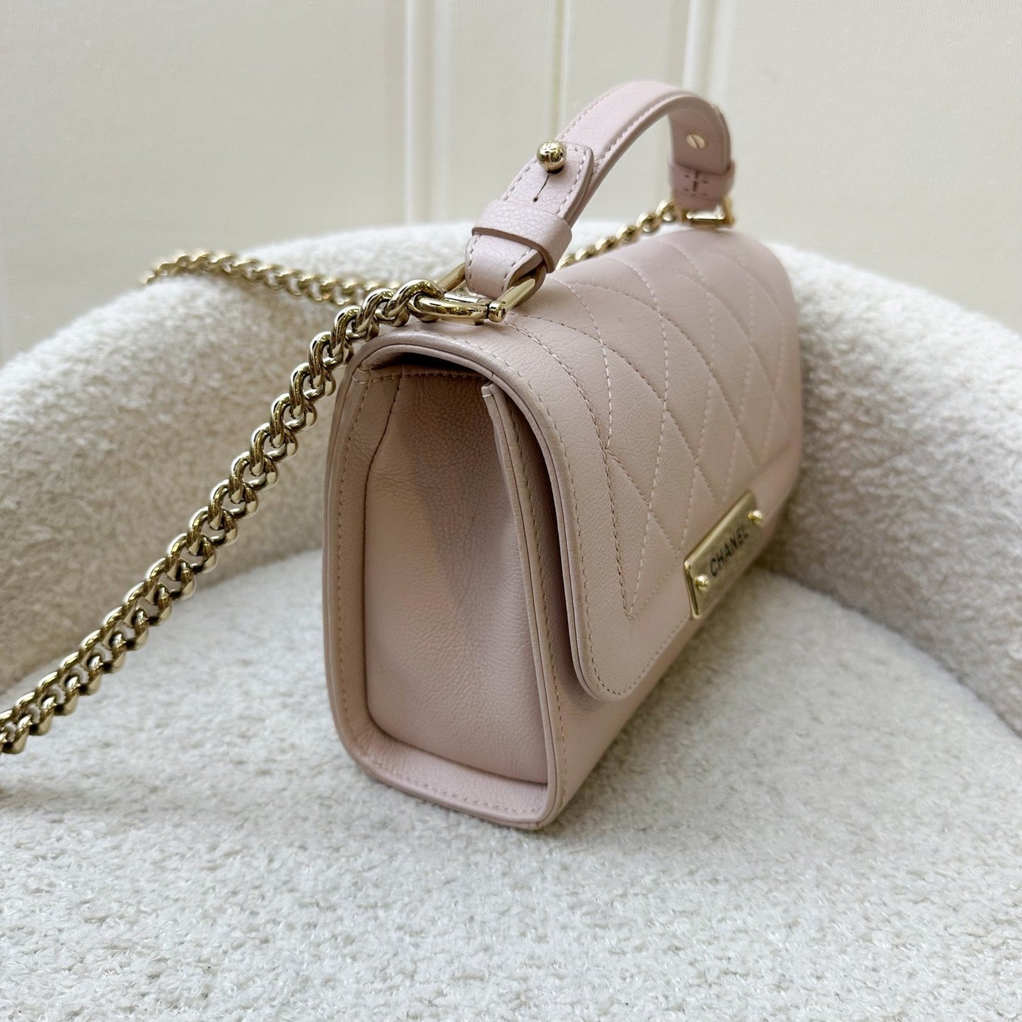 GLM-17C Click Label Shoulder Bag in Light Pink Calfskin and LGHW
