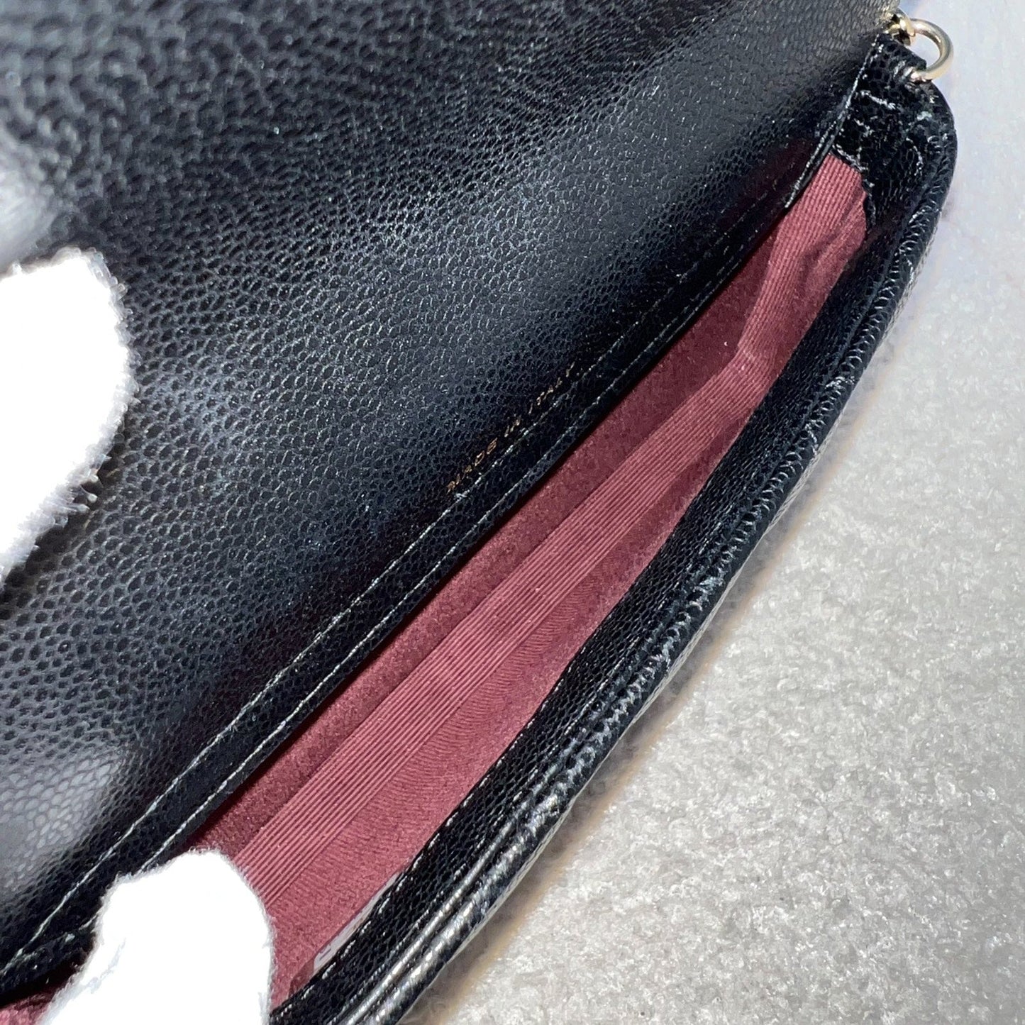 GLM-Phone Holder / Wallet On Chain WOC in Black Caviar and LGHW (Model: AP2096)