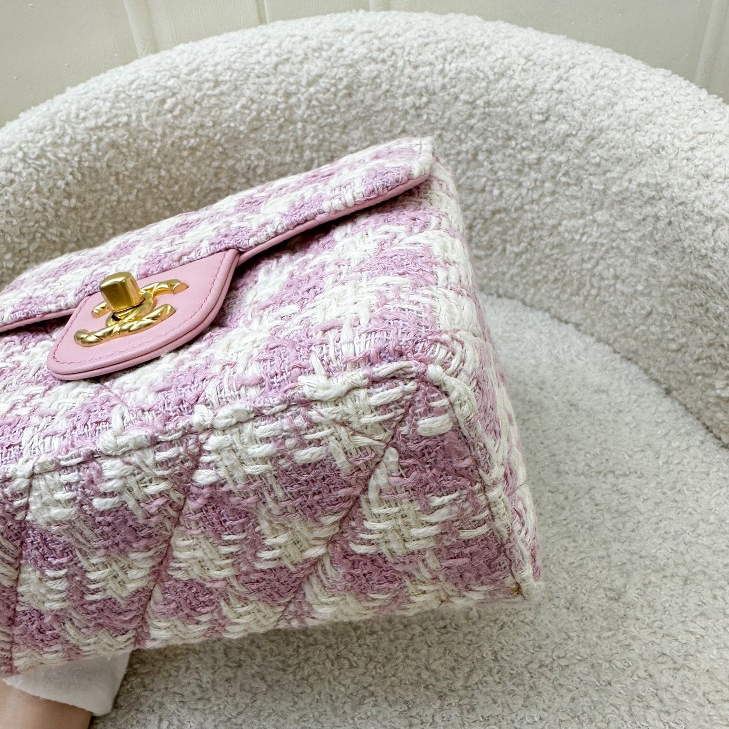 GLM-23S Top Handle Flap Bag in Pink Tweed Houndstooth AGHW