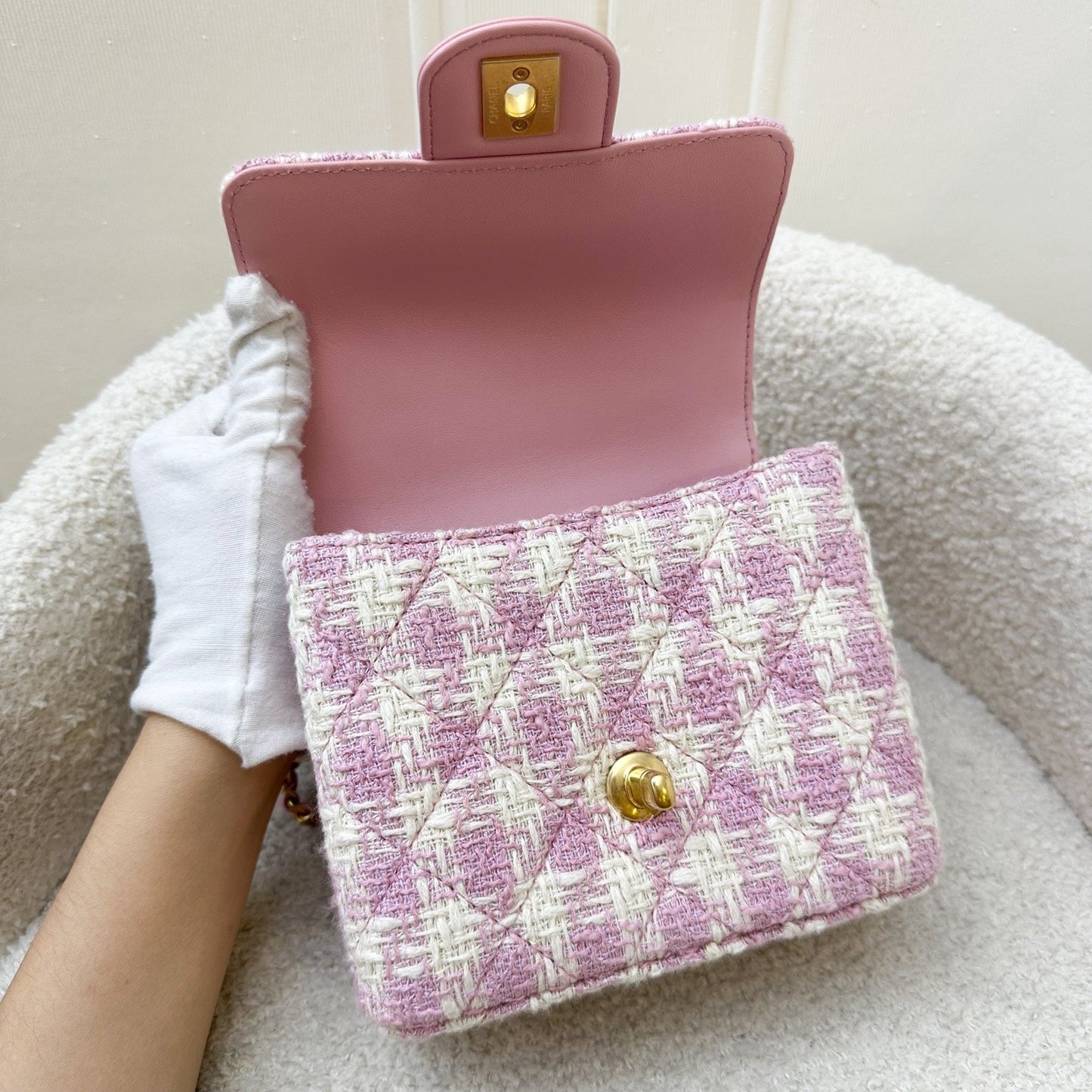 GLM-23S Top Handle Flap Bag in Pink Tweed Houndstooth AGHW