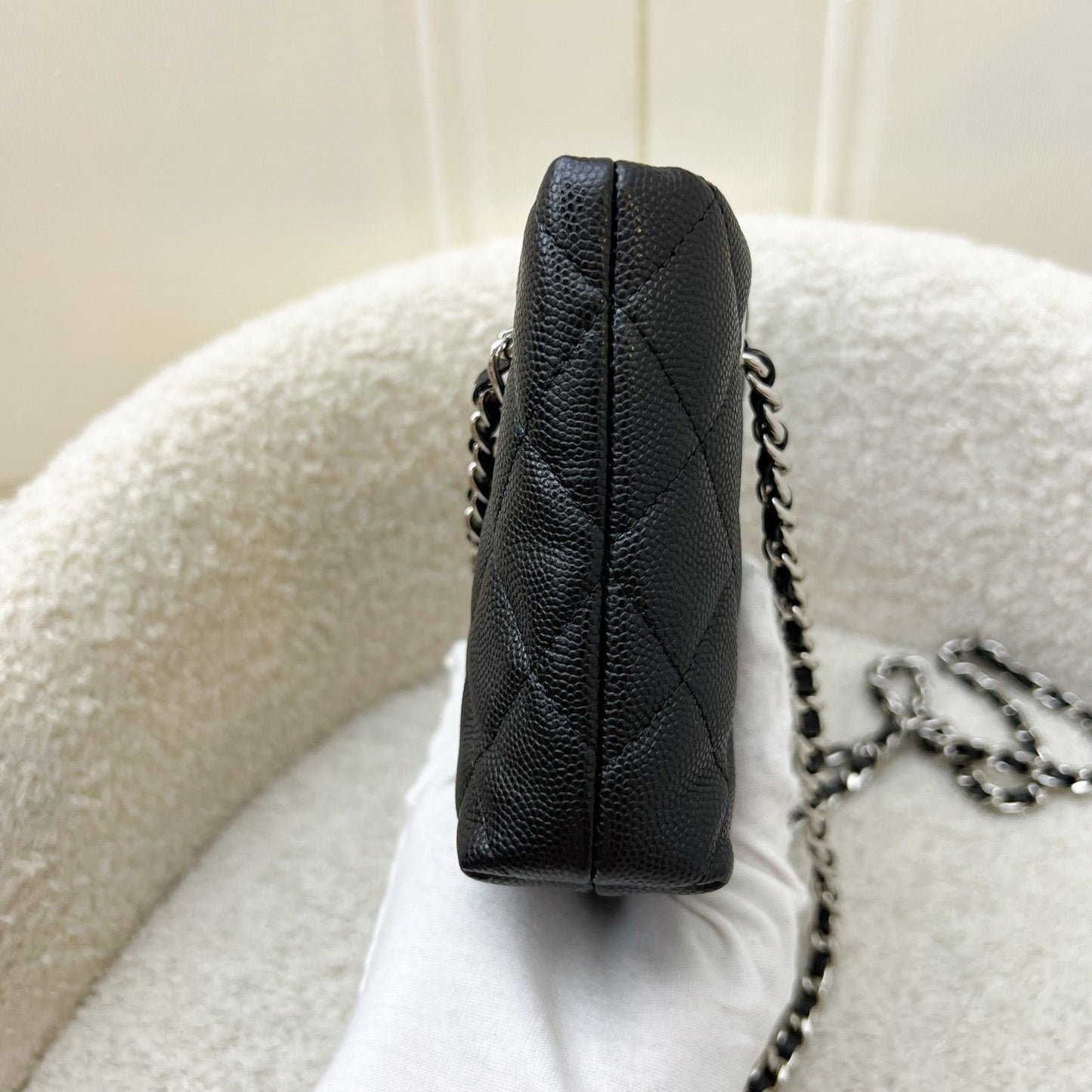 GLM-25C Mini Clutch with Chain in Black Caviar and SHW (Model: AP4417)