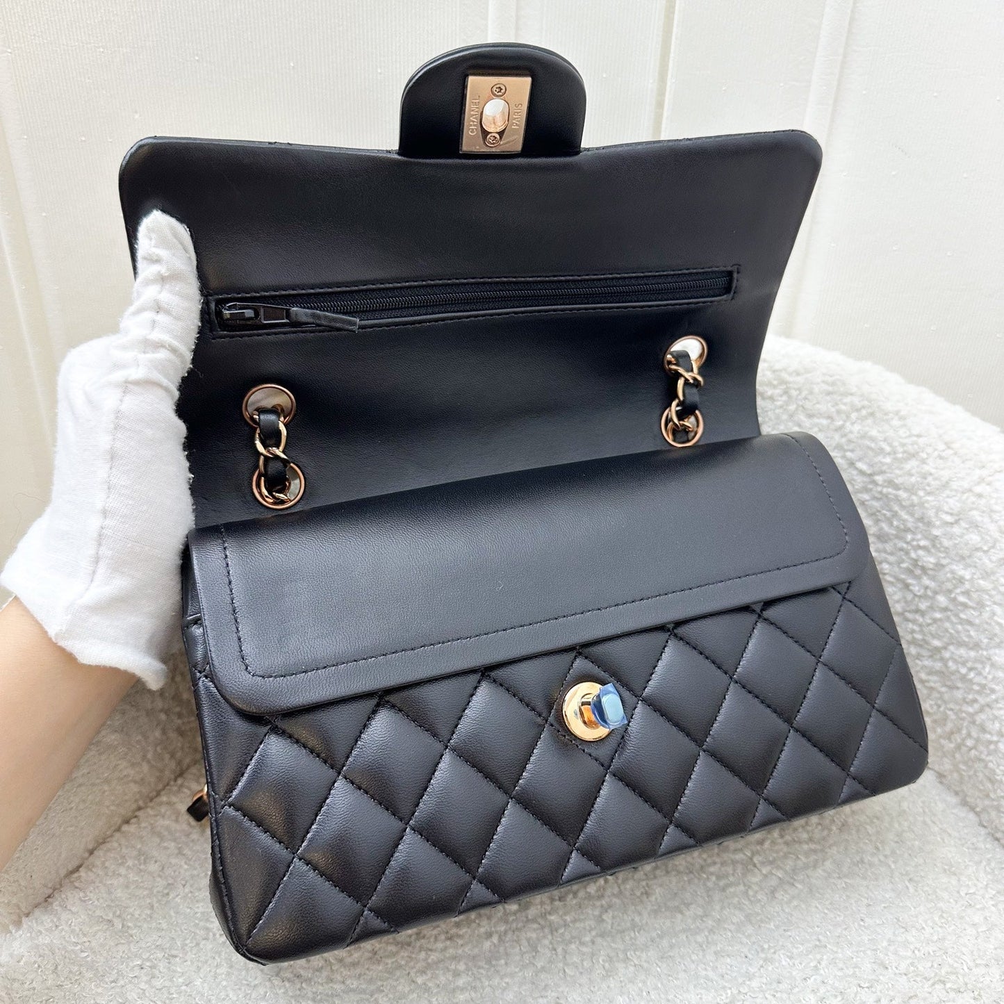 GLM-Small Classic Flap CF in Black Lambskin and Rose Gold HW