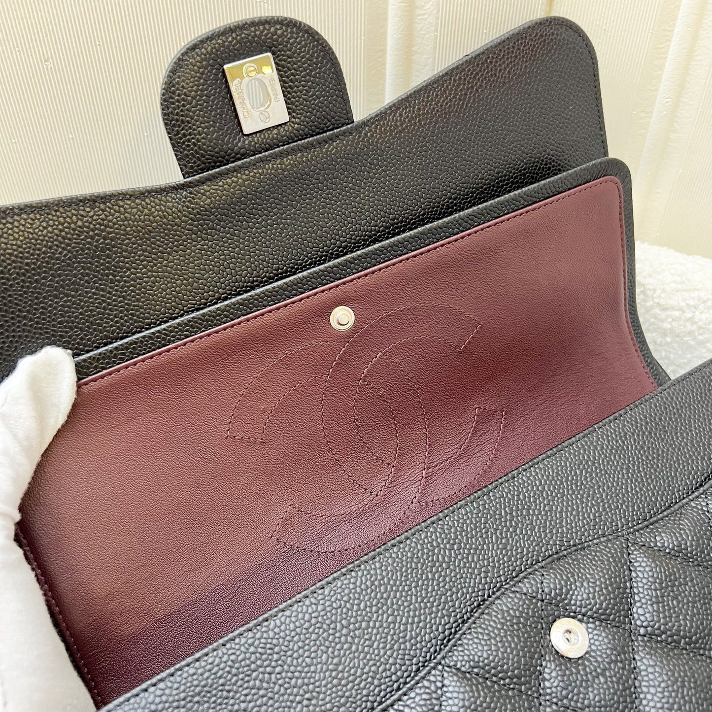 GLM-Jumbo Classic Flap DF in Black Caviar and SHW