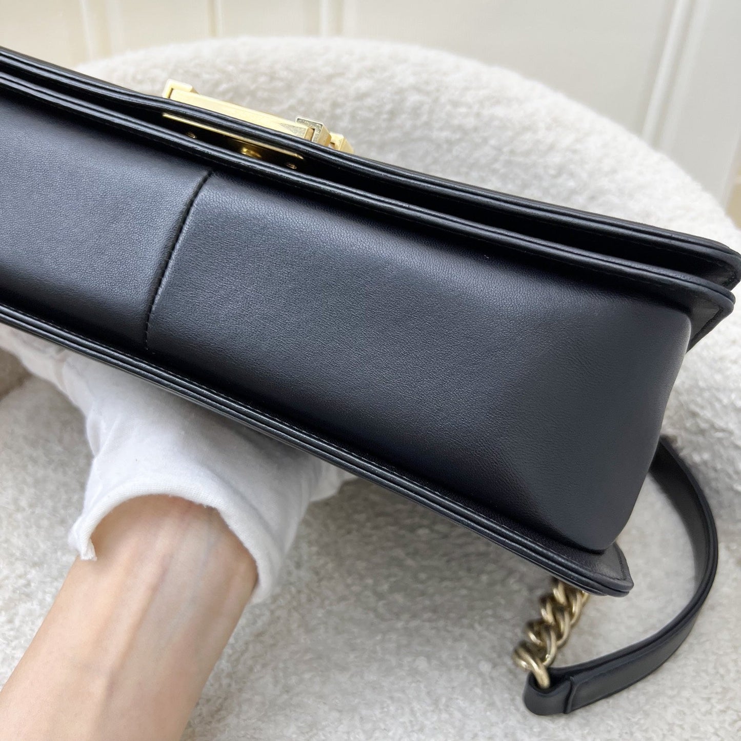 GLM-New Medium / Large 28cm Boy Flap in Black Lambskin and AGHW