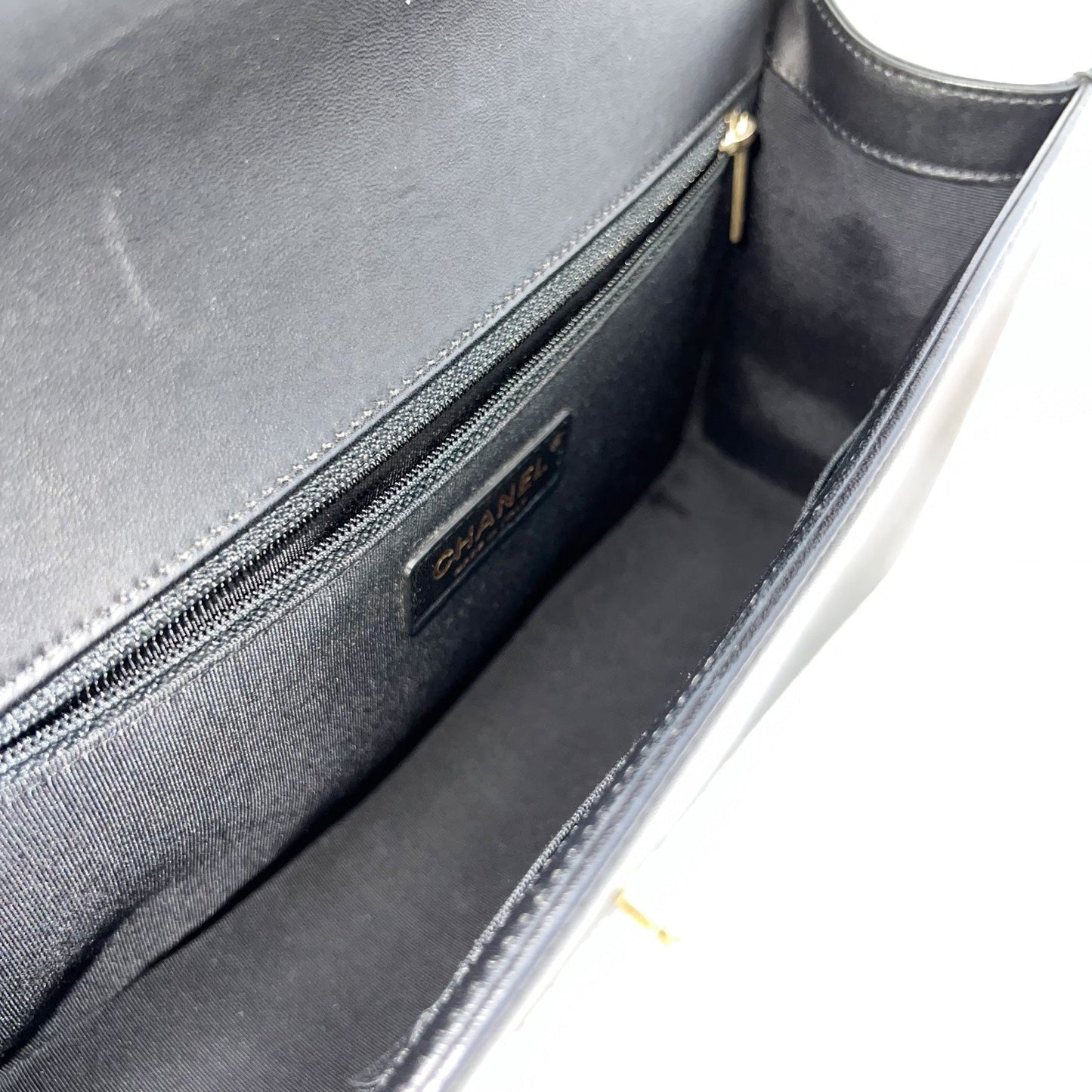 GLM-New Medium / Large 28cm Boy Flap in Black Lambskin and AGHW