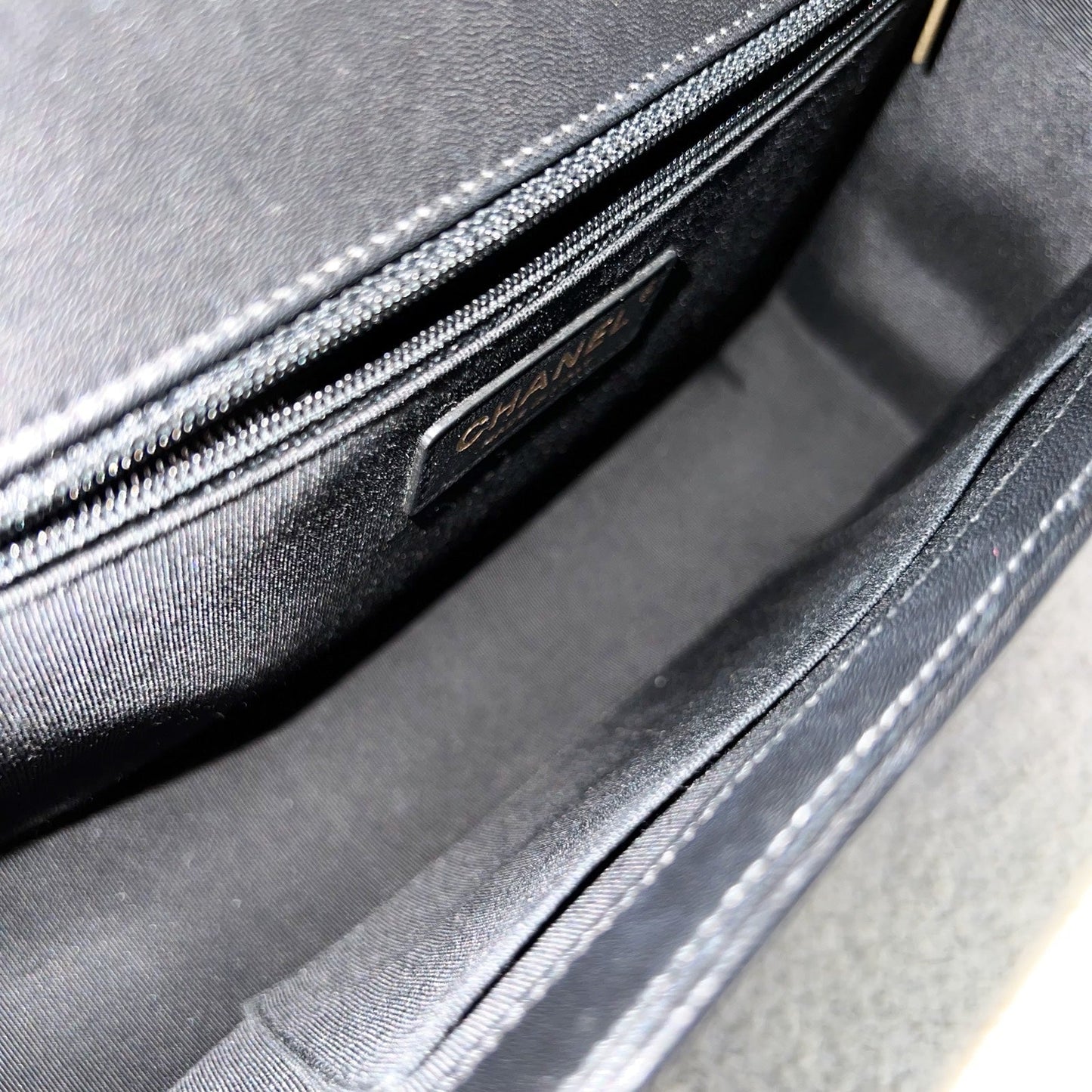 GLM-New Medium / Large 28cm Boy Flap in Black Lambskin and AGHW