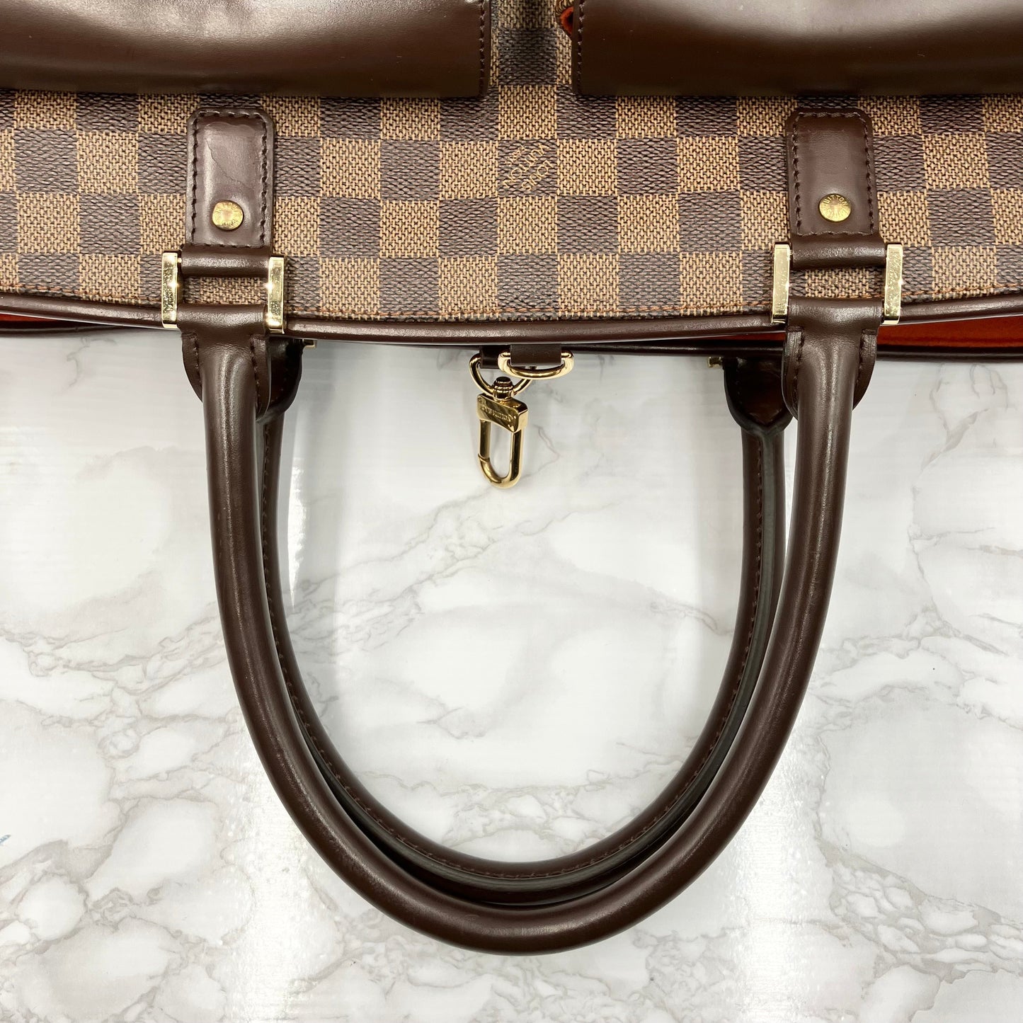 LOUSI VUITTON Damier Manosk GM
