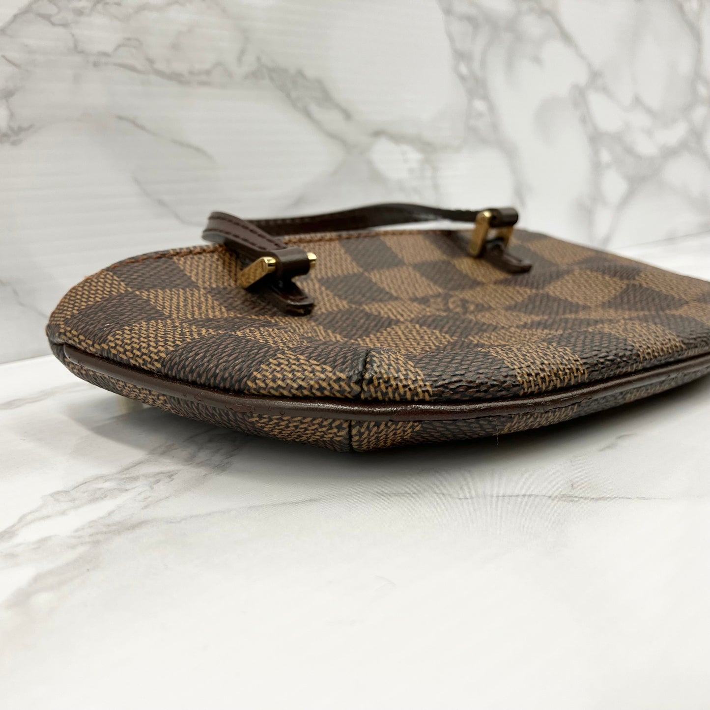 LOUSI VUITTON Damier Manosk GM