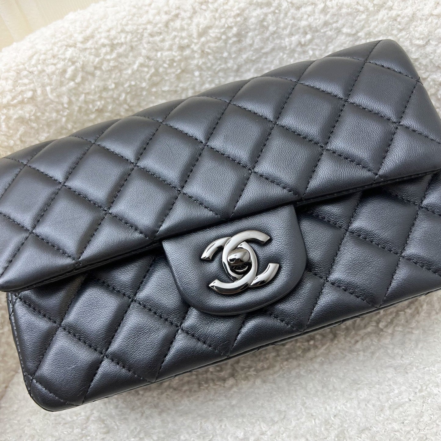 GLM-So Black Classic Mini Rectangle Flap in Black Lambskin and Black HW (Model: A69900)
