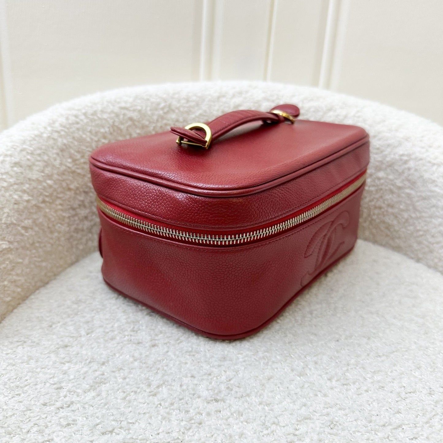 GLM- Vanity Case in Red Caviar and GHW