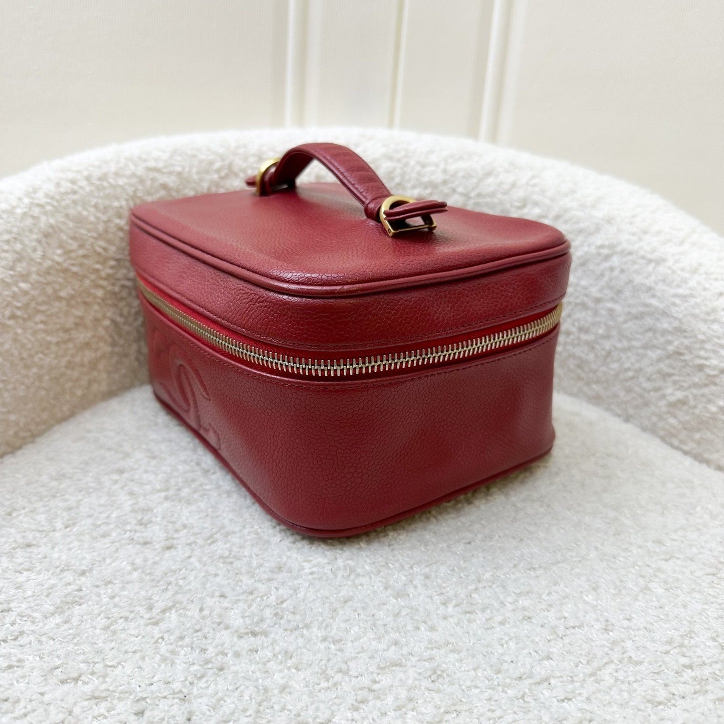 GLM- Vanity Case in Red Caviar and GHW