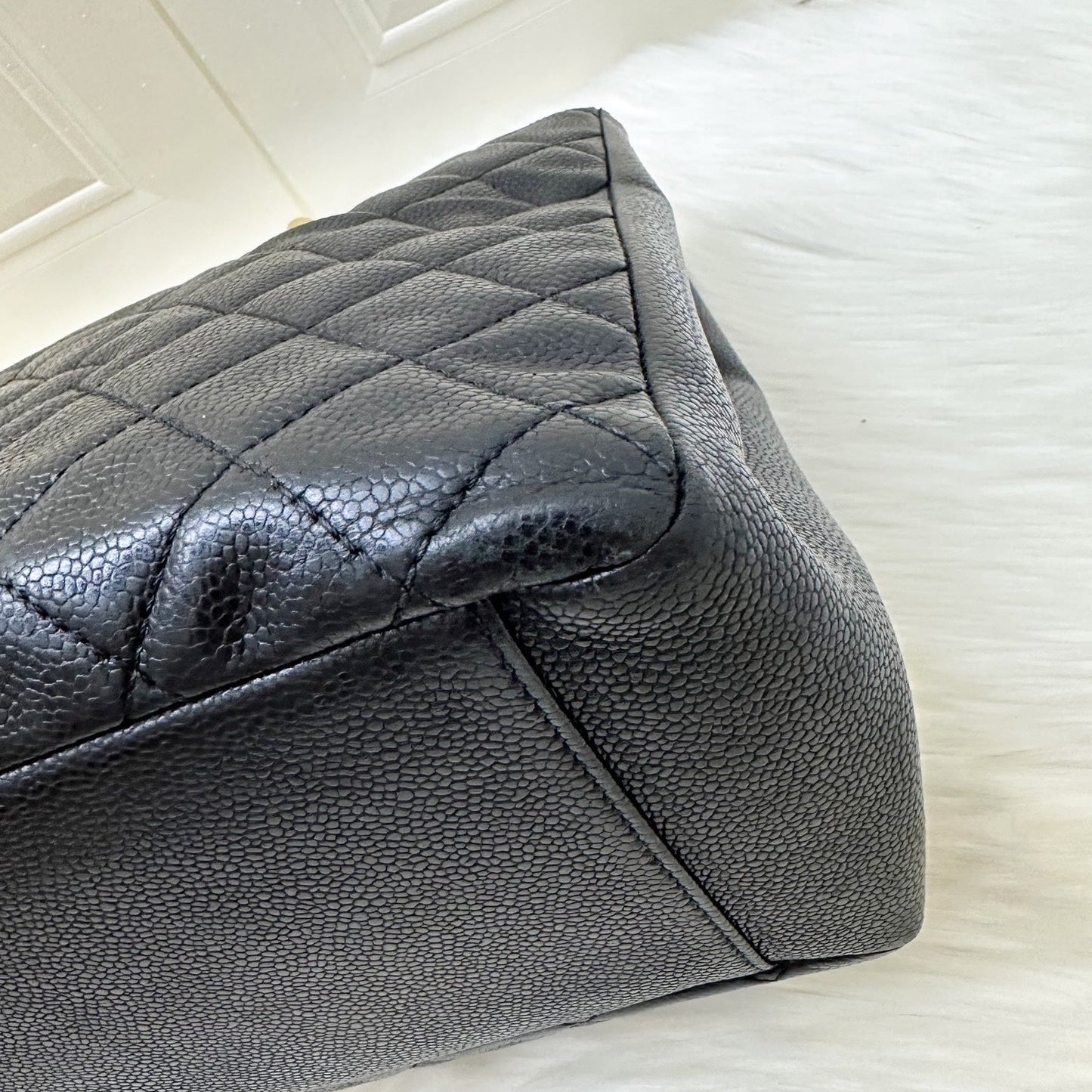GLM-Grand Shopping Tote GST in Black Caviar and GHW