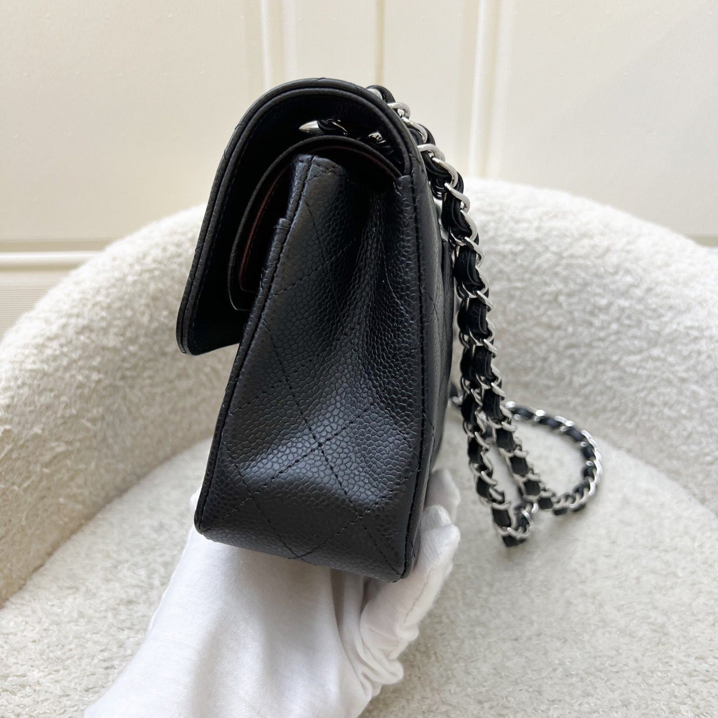 GLM-Small Classic Flap CF in Black Caviar and SHW (Model: A01113)