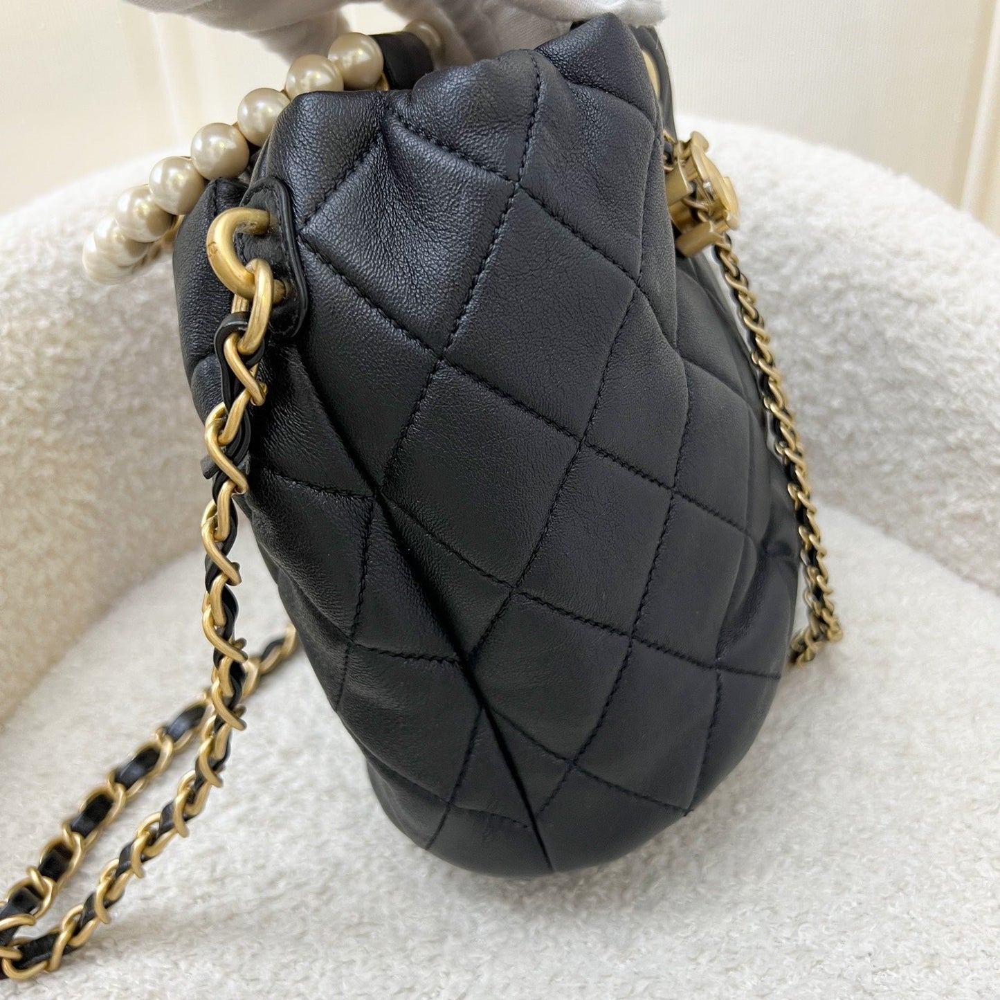 GLM-Pearl Handle Mini Drawstring Bucket Bag in Black Lambskin and AGHW (Model: AS2608)