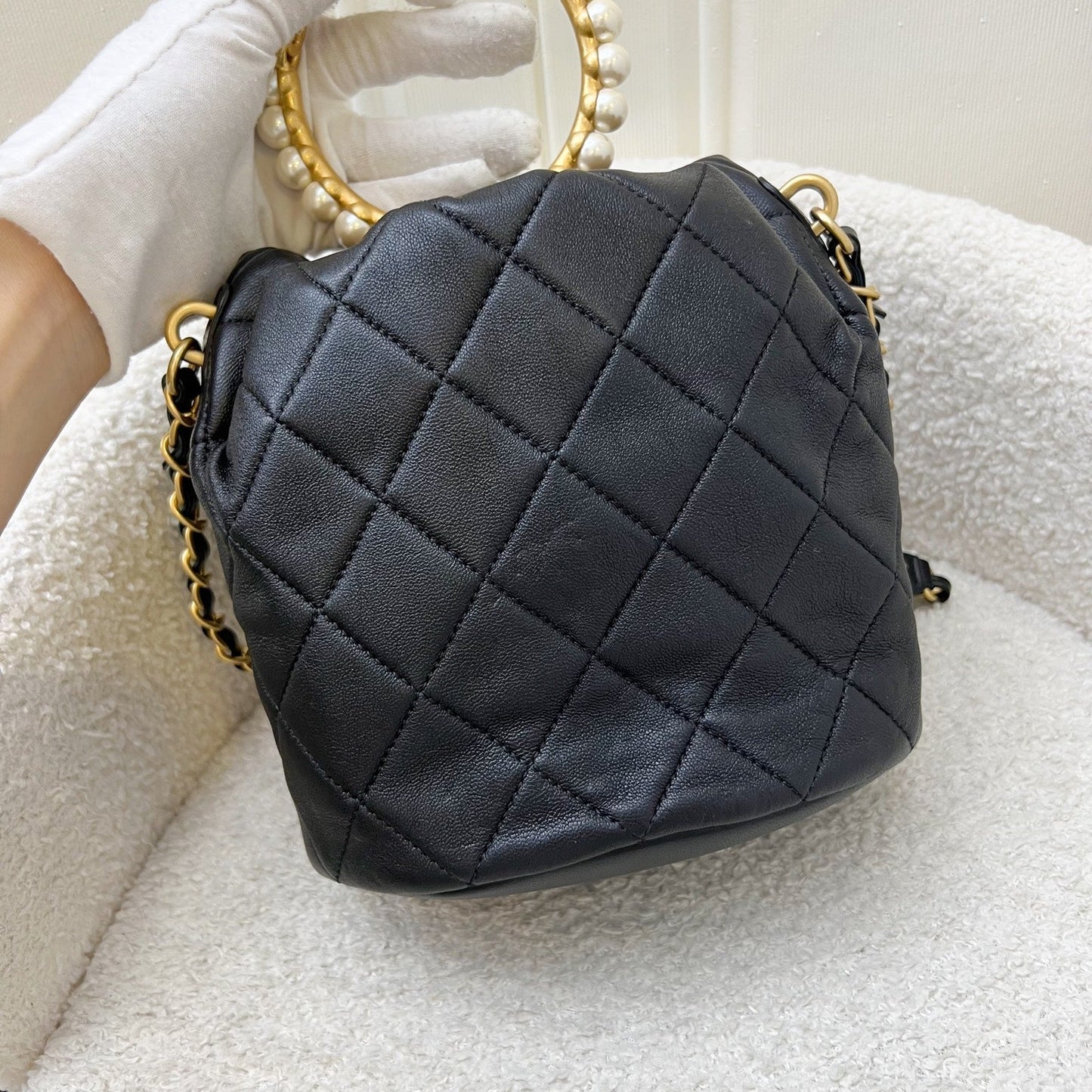 GLM-Pearl Handle Mini Drawstring Bucket Bag in Black Lambskin and AGHW (Model: AS2608)