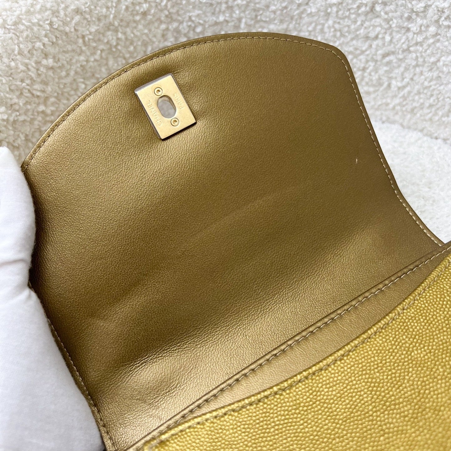 GLM-Seasonal Flap Bag in Gold Shiny Calfskin / Caviar and AGHW