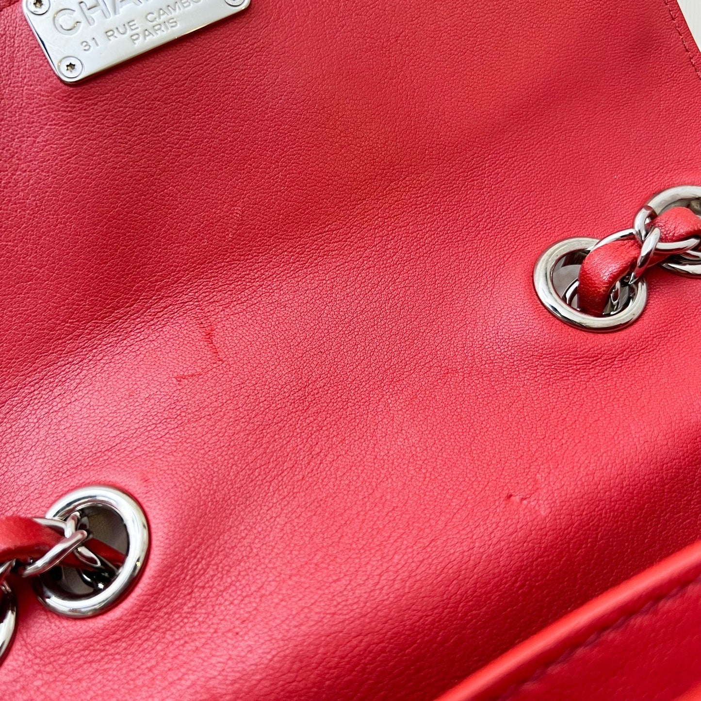 GLM-Small GLM- Box Flap in Red Grained and Quilted Calfskin and SHW