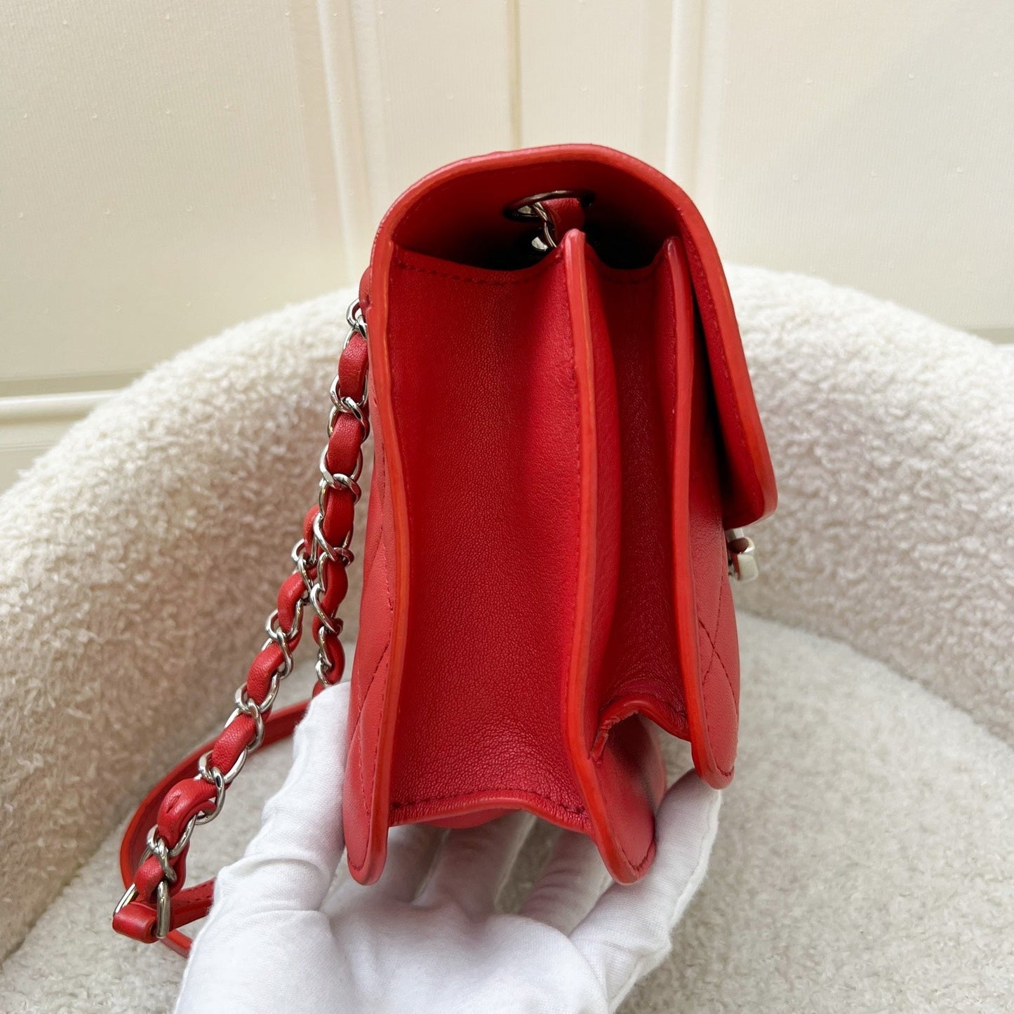 GLM-Small GLM- Box Flap in Red Grained and Quilted Calfskin and SHW