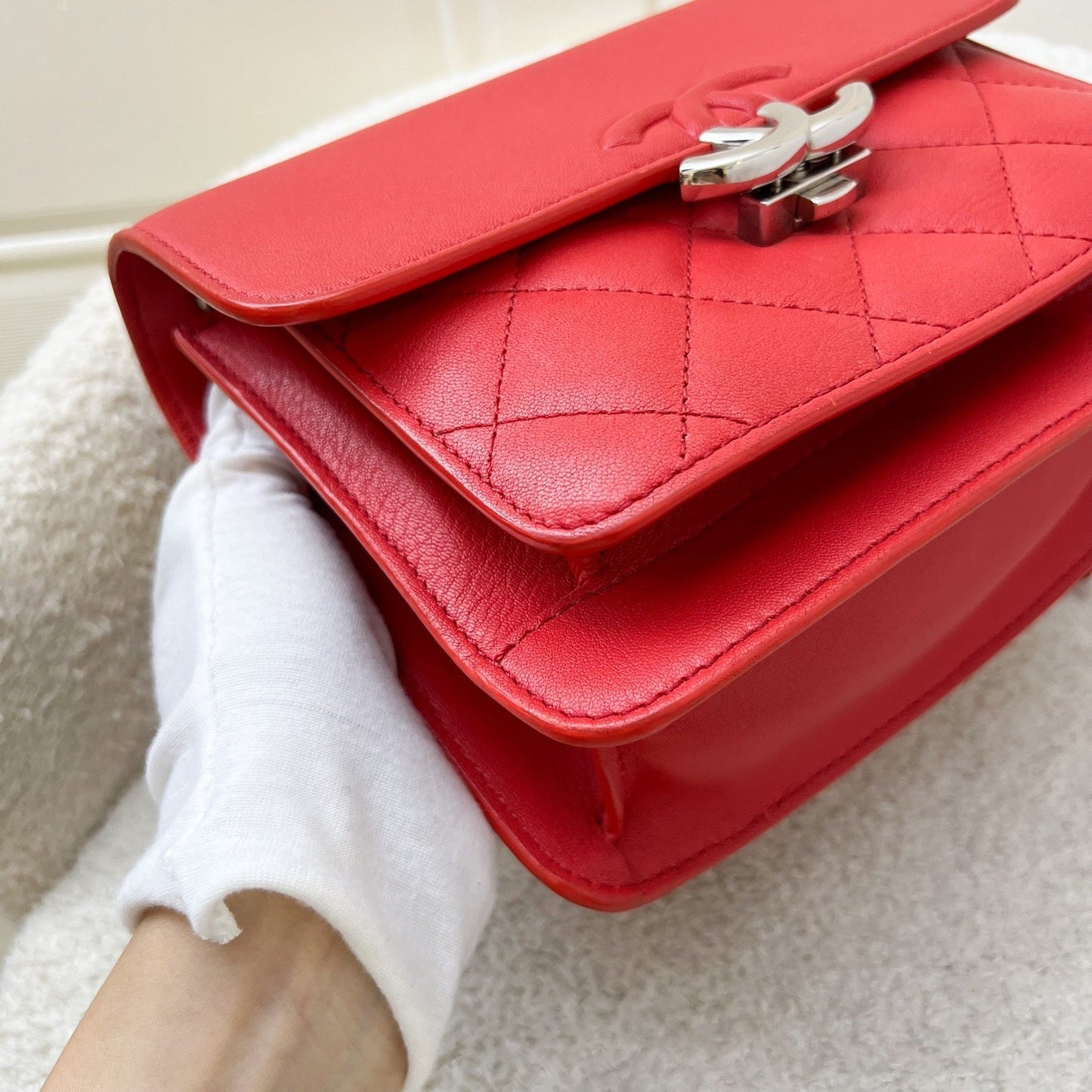 GLM-Small GLM- Box Flap in Red Grained and Quilted Calfskin and SHW