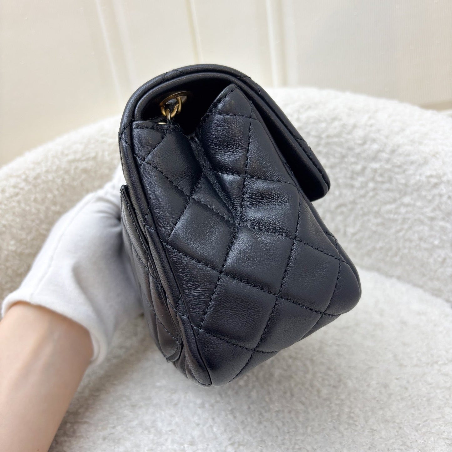 GLM-22C Pearl Crush Square Mini Flap in Black Lambskin and AGHW (Model: AS1786)