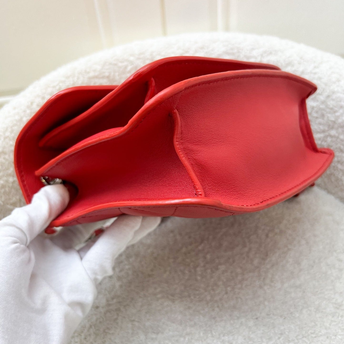 GLM-Small GLM- Box Flap in Red Grained and Quilted Calfskin and SHW