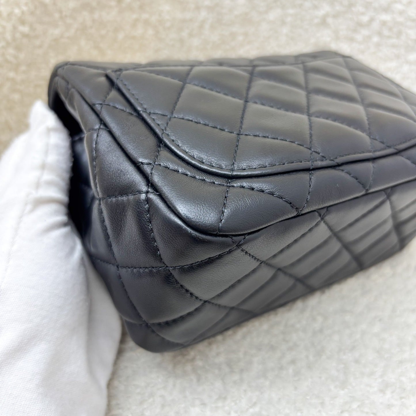 GLM-22C Pearl Crush Square Mini Flap in Black Lambskin and AGHW (Model: AS1786)