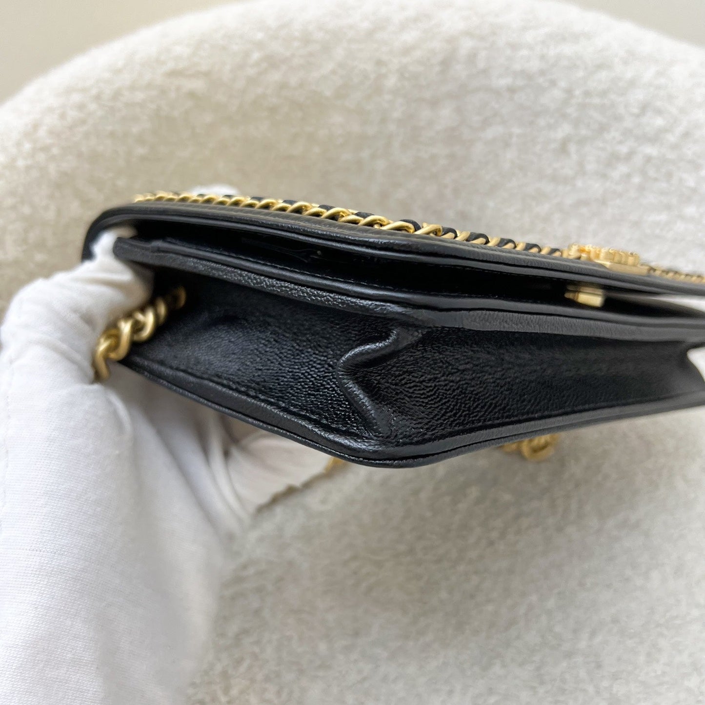 GLM-Chain Around Boy Wallet on Chain WOC in Black Caviar and AGHW